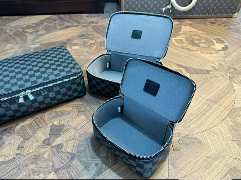 CUSTOM LV MAKE UP 3 IN 1 POUCH SET (CHECKERED)