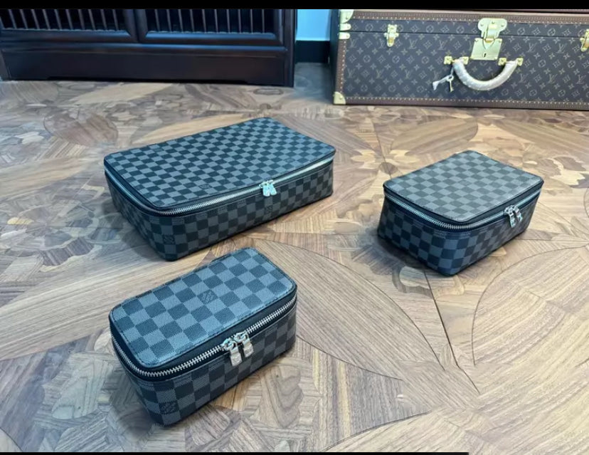 CUSTOM LV MAKE UP 3 IN 1 POUCH SET (CHECKERED)