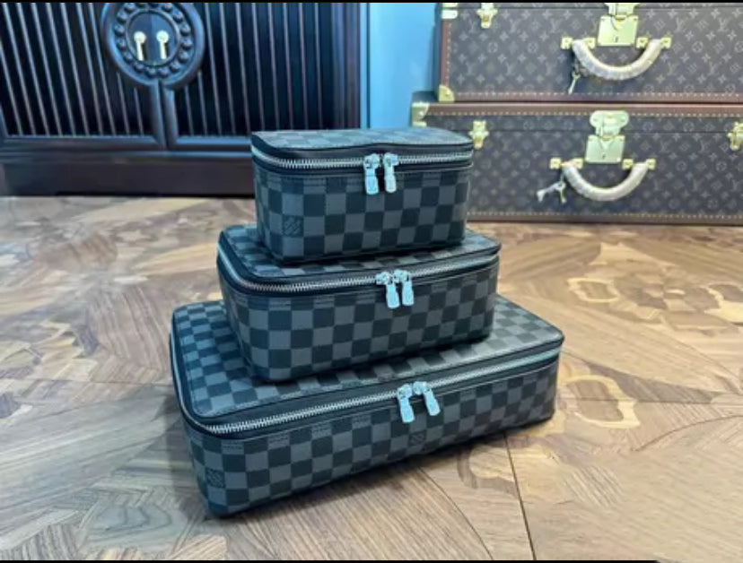 CUSTOM LV MAKE UP 3 IN 1 POUCH SET (CHECKERED)