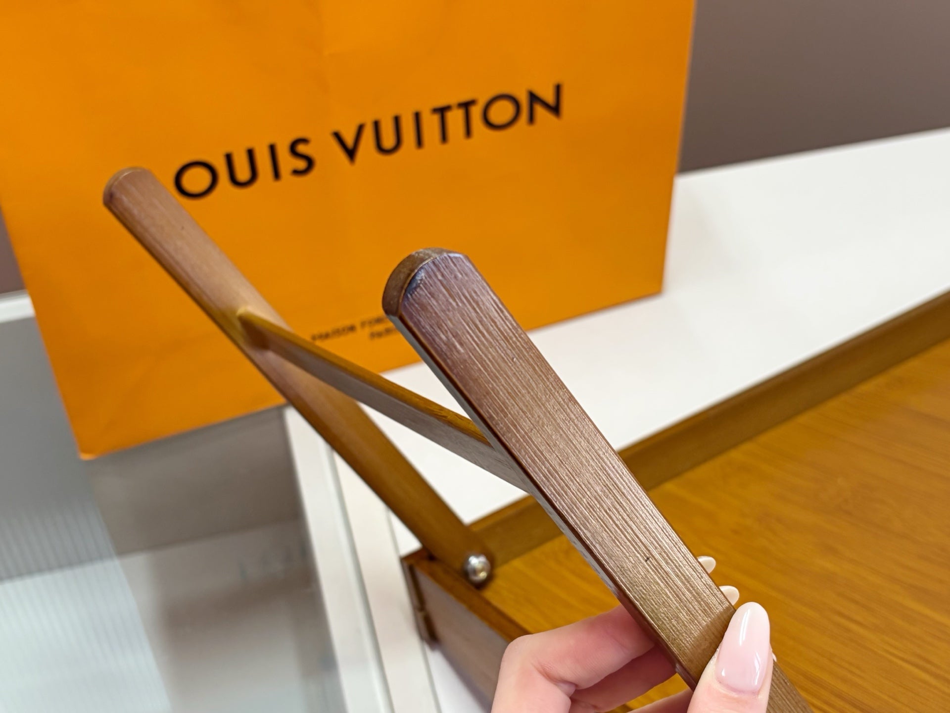 CUSTOM LV PICNIC TRAY TABLE 2.0