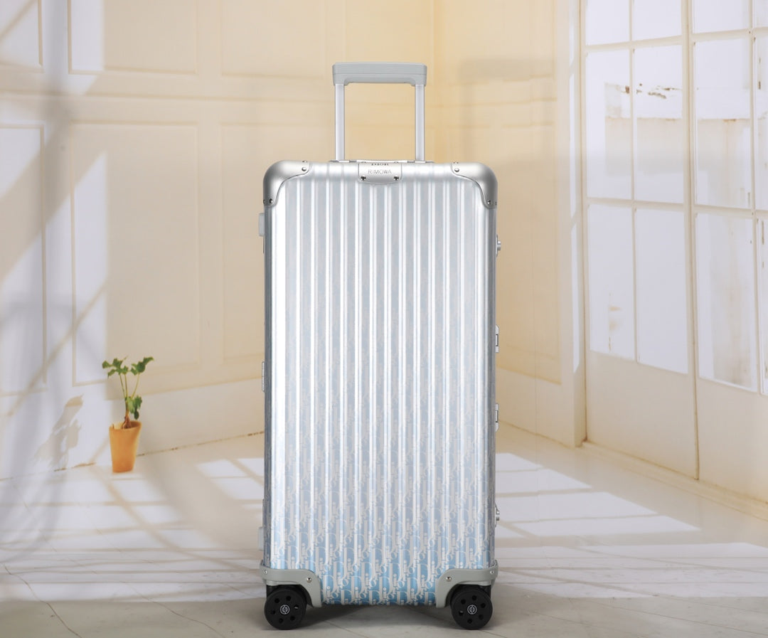 CHRISTIAN XL CHECK IN 100L TRUNK