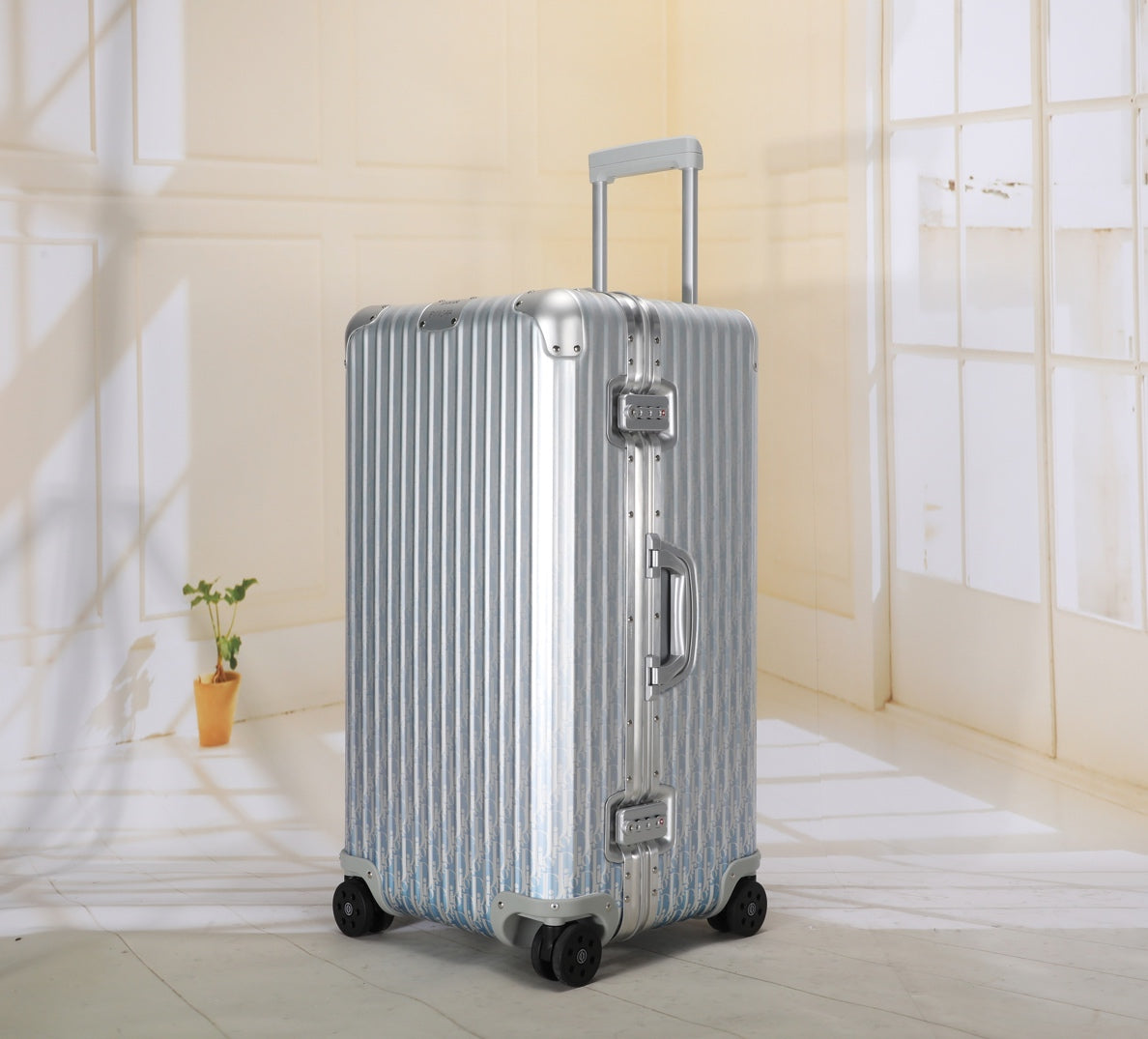 CHRISTIAN XL CHECK IN 100L TRUNK