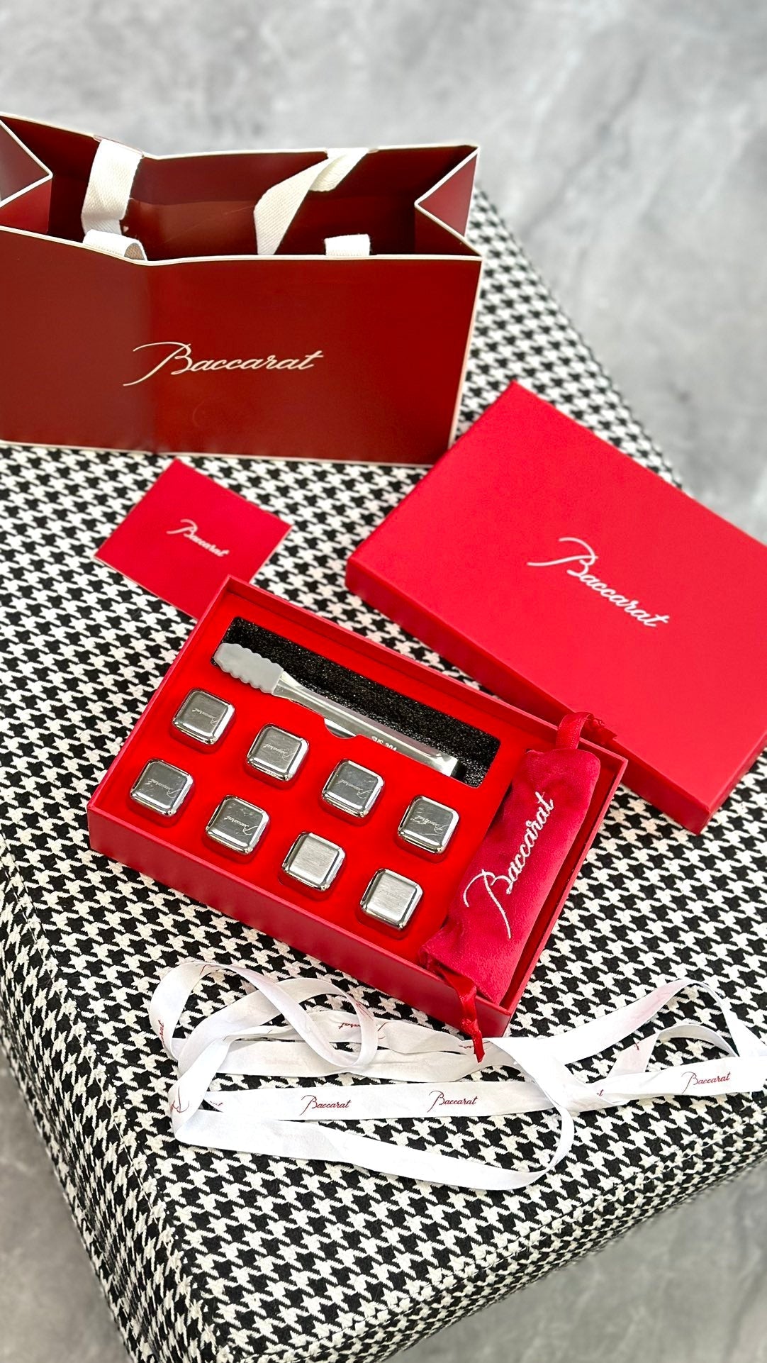 BACCARAT METAL ICE CUBES