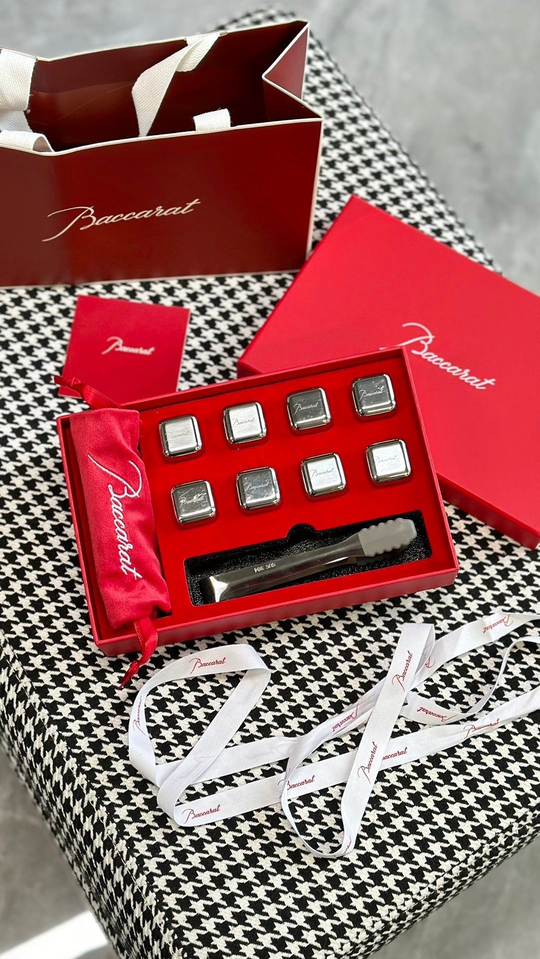 BACCARAT METAL ICE CUBES