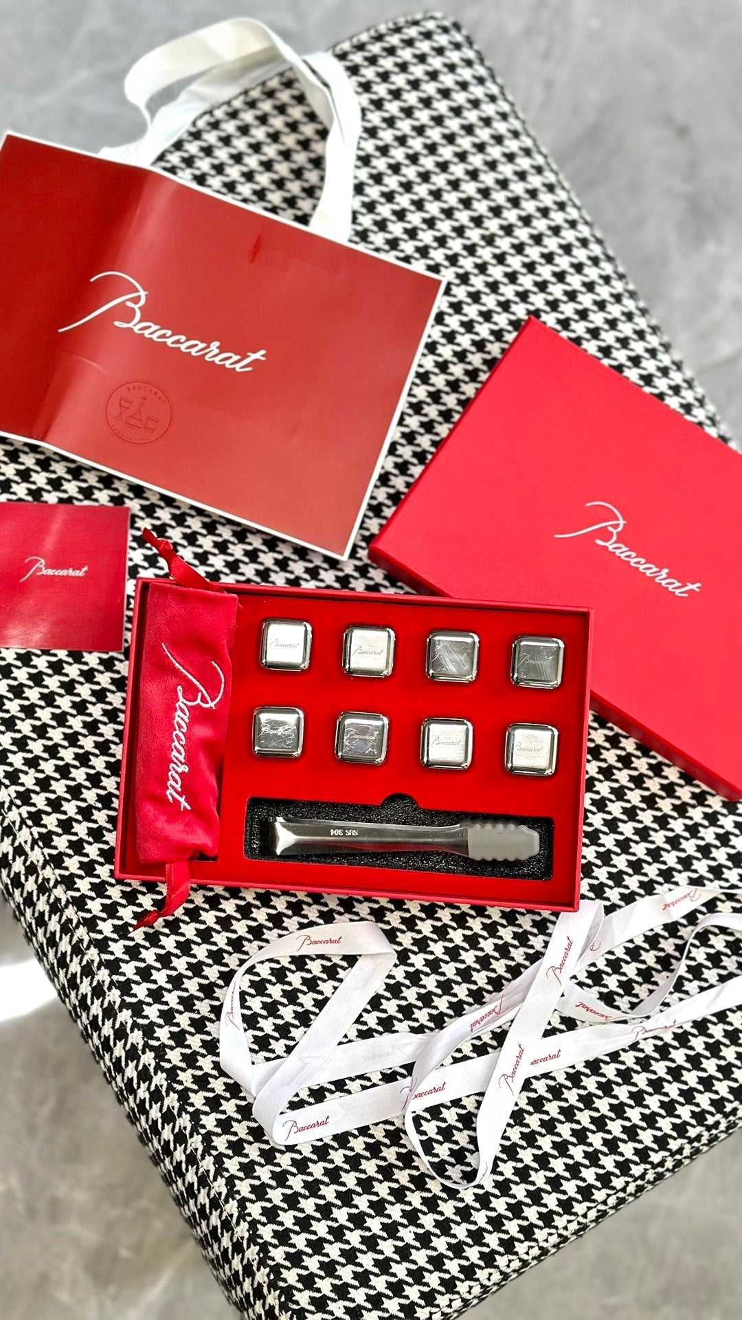 BACCARAT METAL ICE CUBES