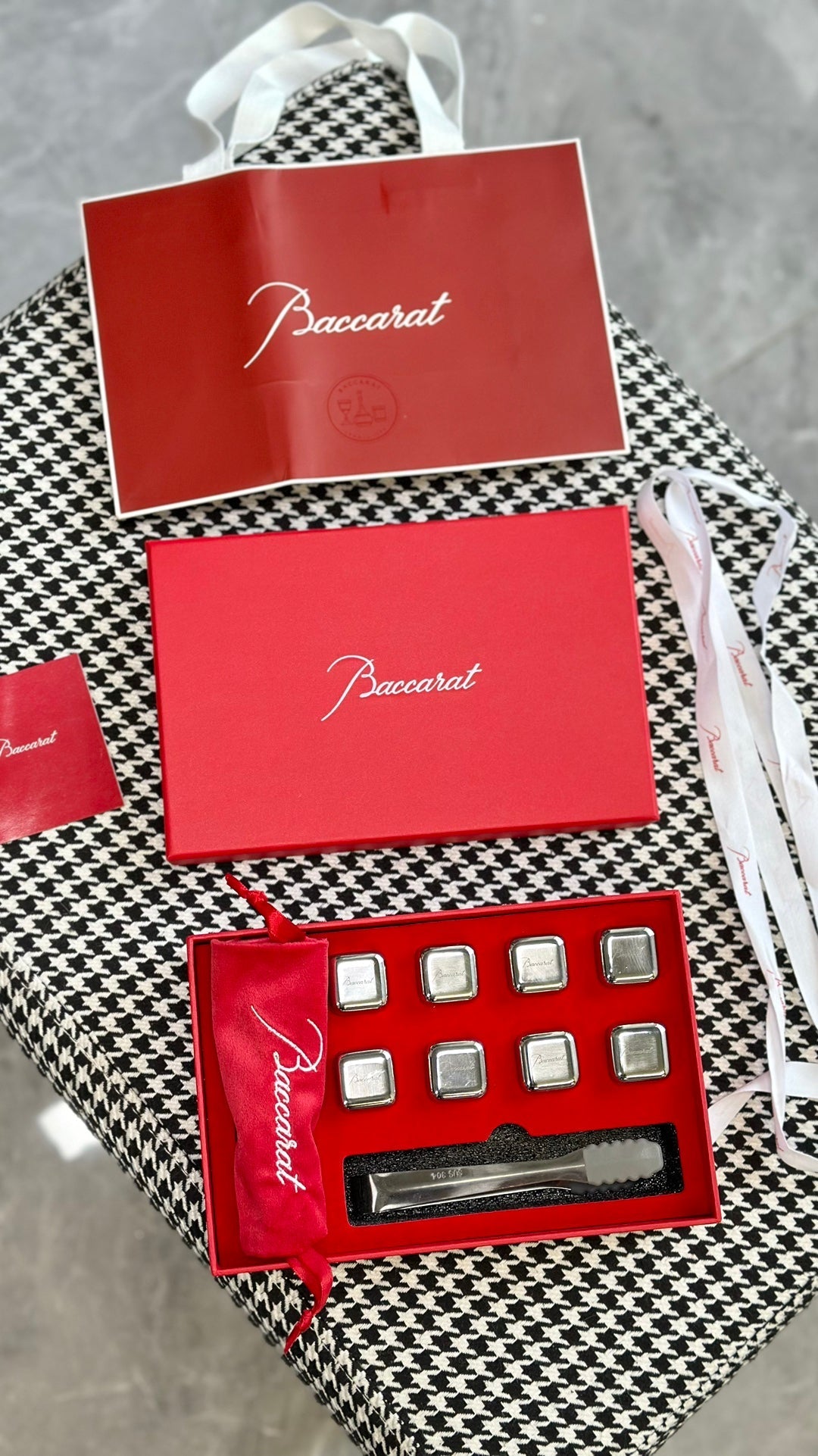 BACCARAT METAL ICE CUBES