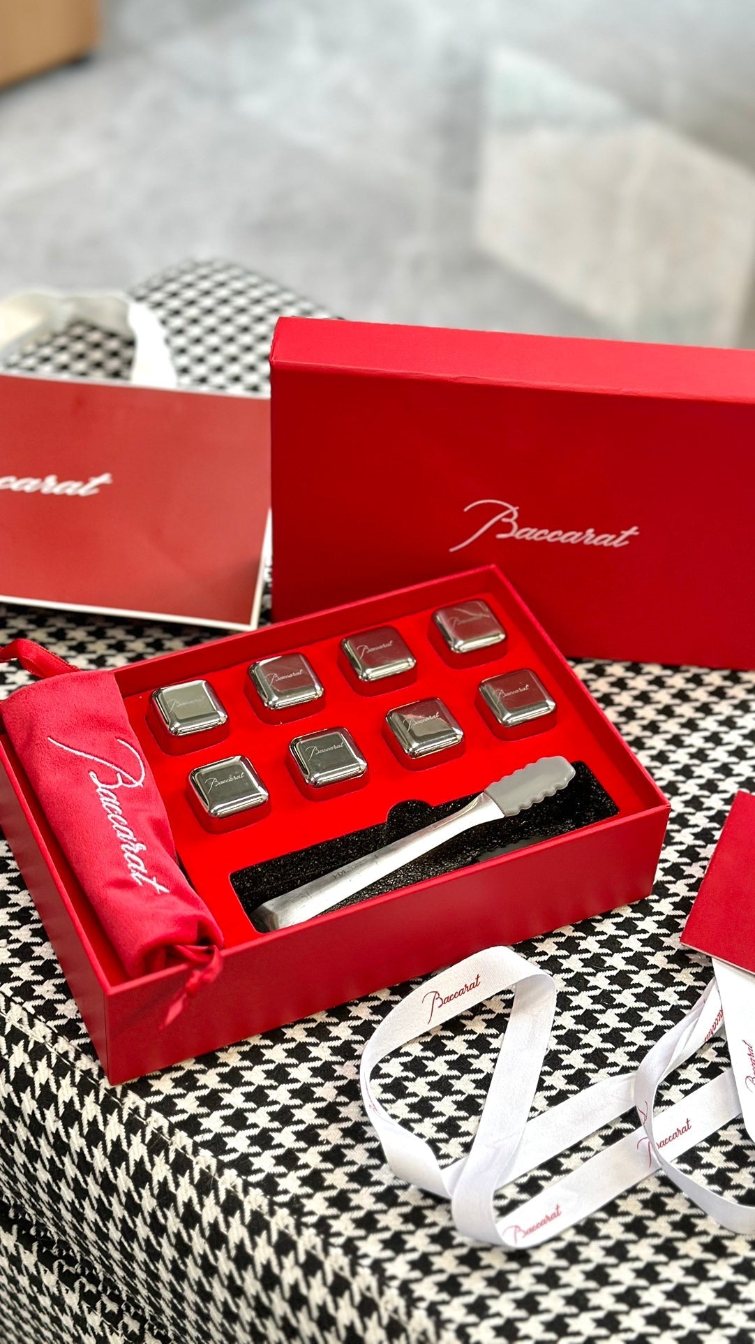 BACCARAT METAL ICE CUBES