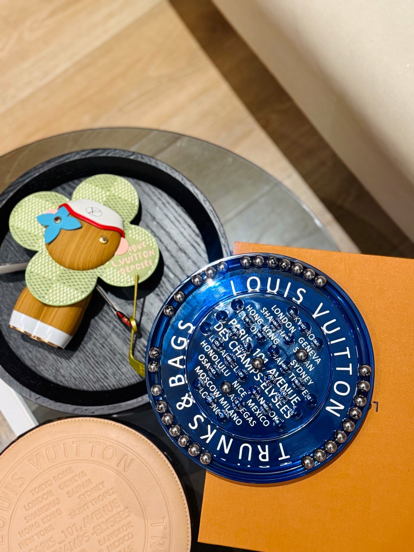 CUSTOM LV SOLITAIRE GAME SET