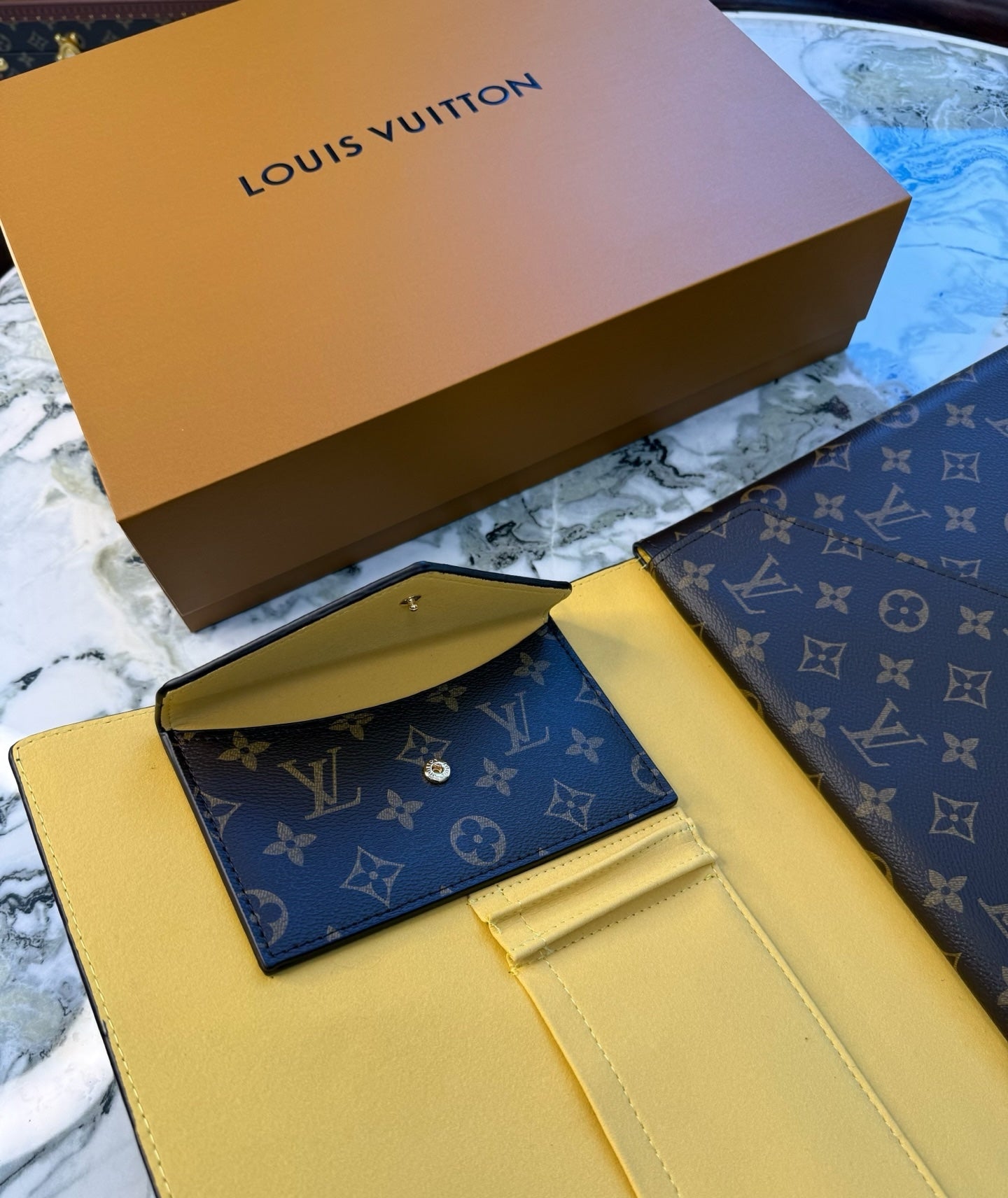 CUSTOM LV OFFICE CLUTCH