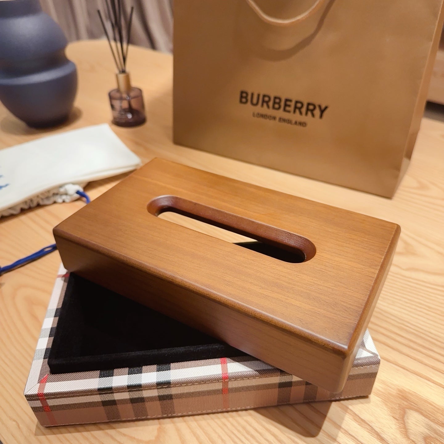 BURBERRY TISSUE BOX COVER