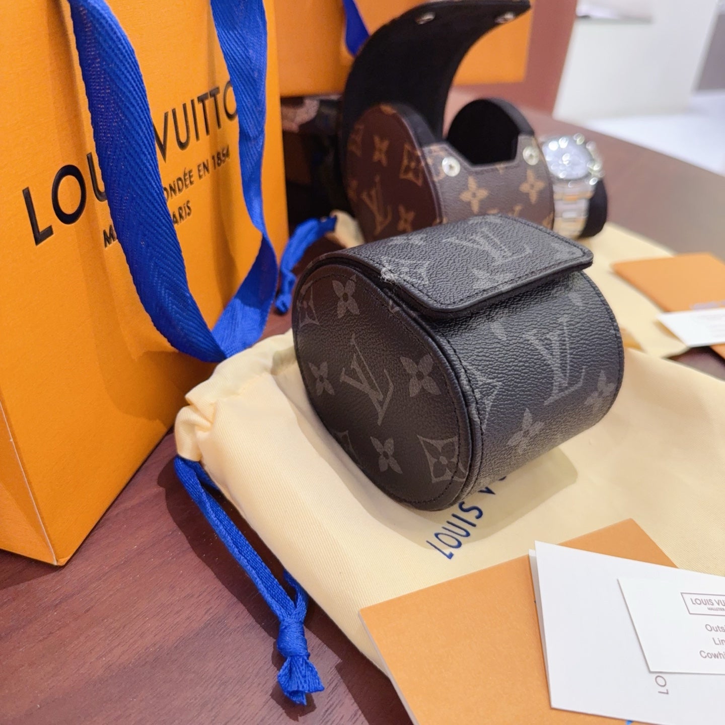 CUSTOM LV WATCH TRAVEL CASE (INDIVIDUAL)