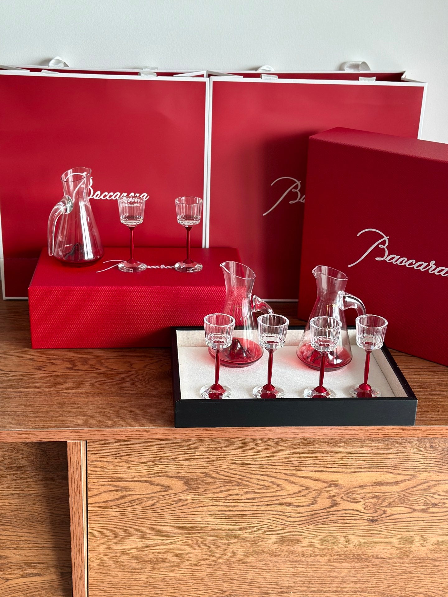 BACCARAT WINE GLASS SET
