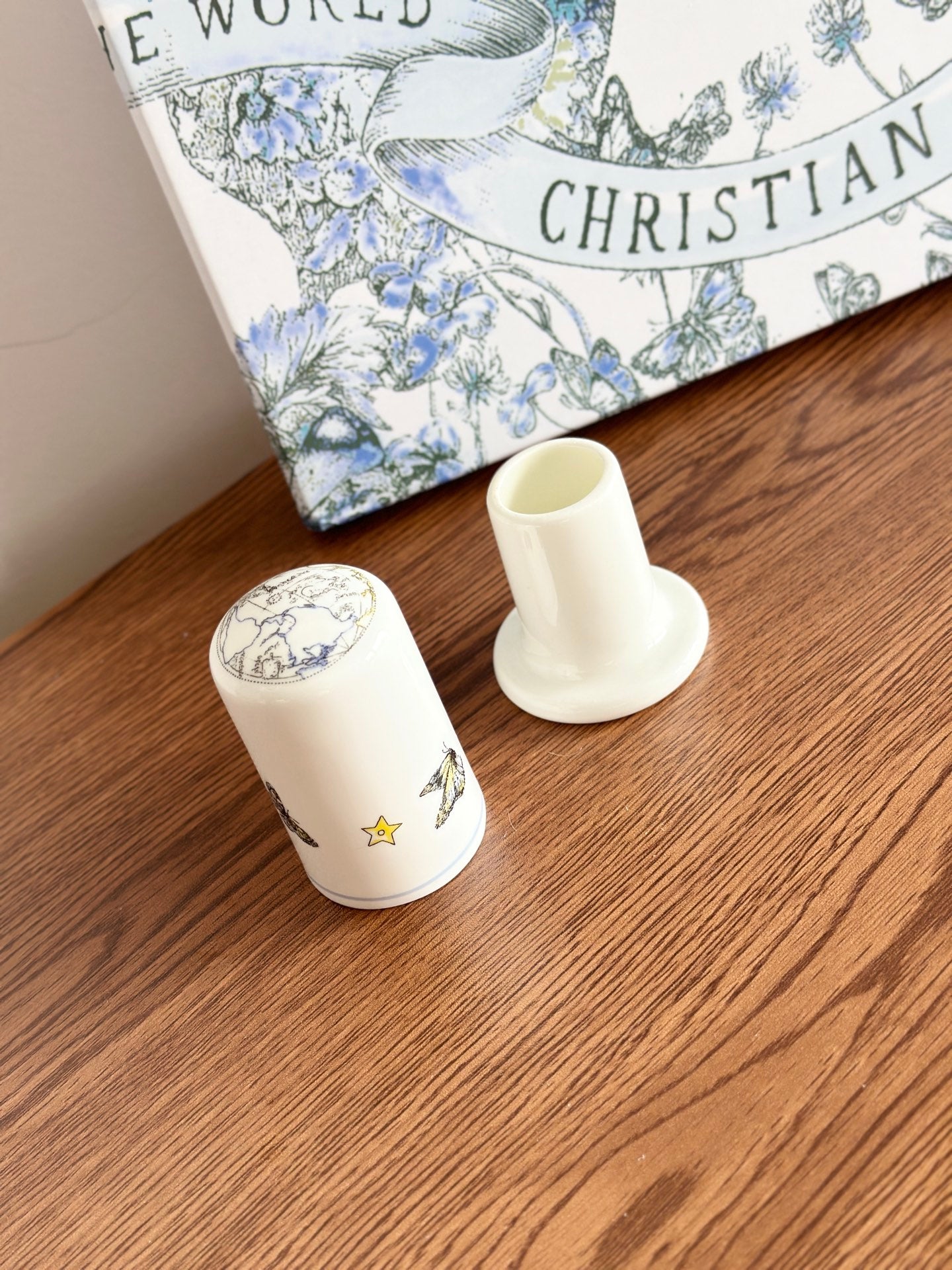 CUSTOM DIOR DINING TABLEWARE SET