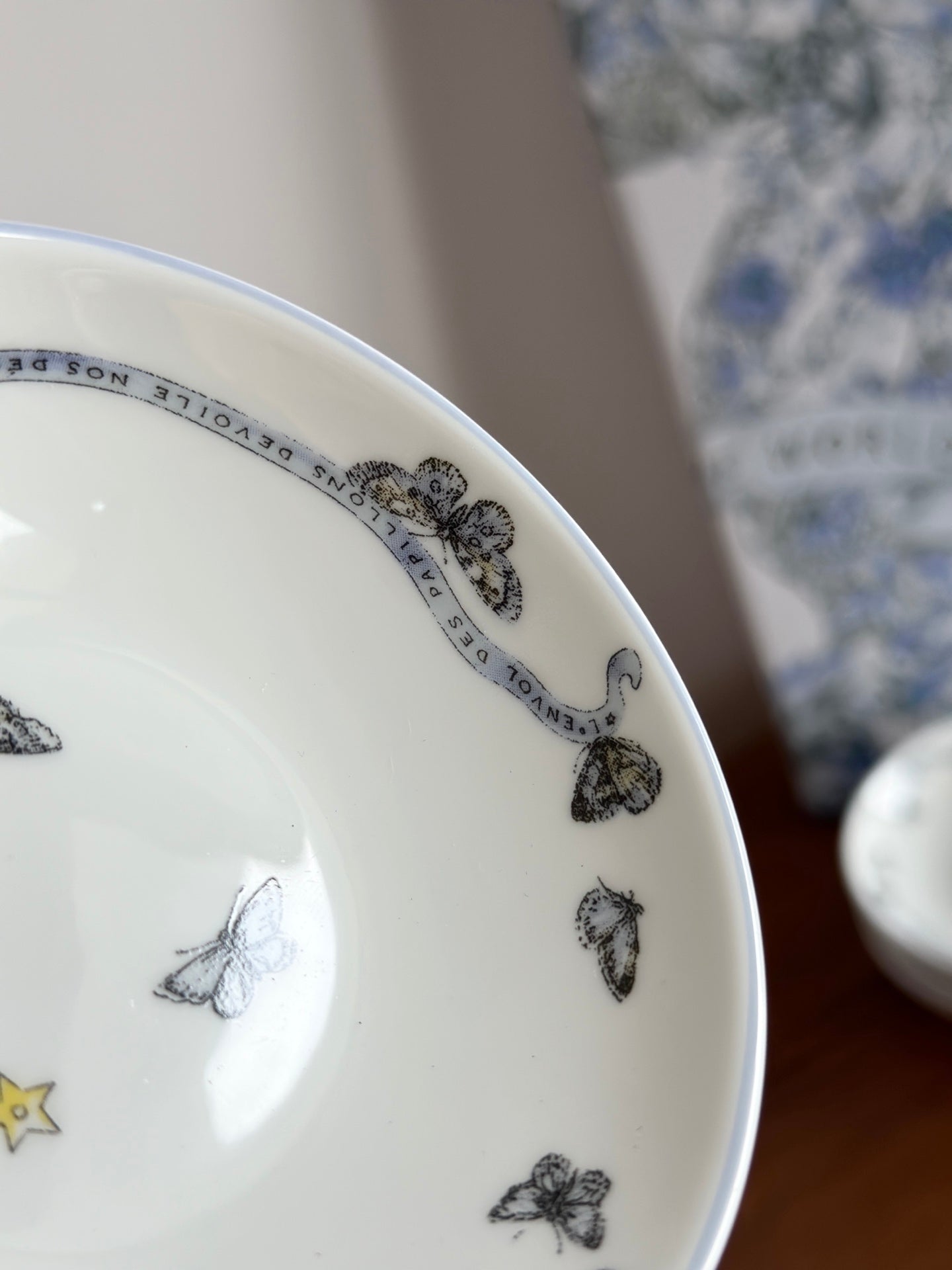 CUSTOM DIOR DINING TABLEWARE SET