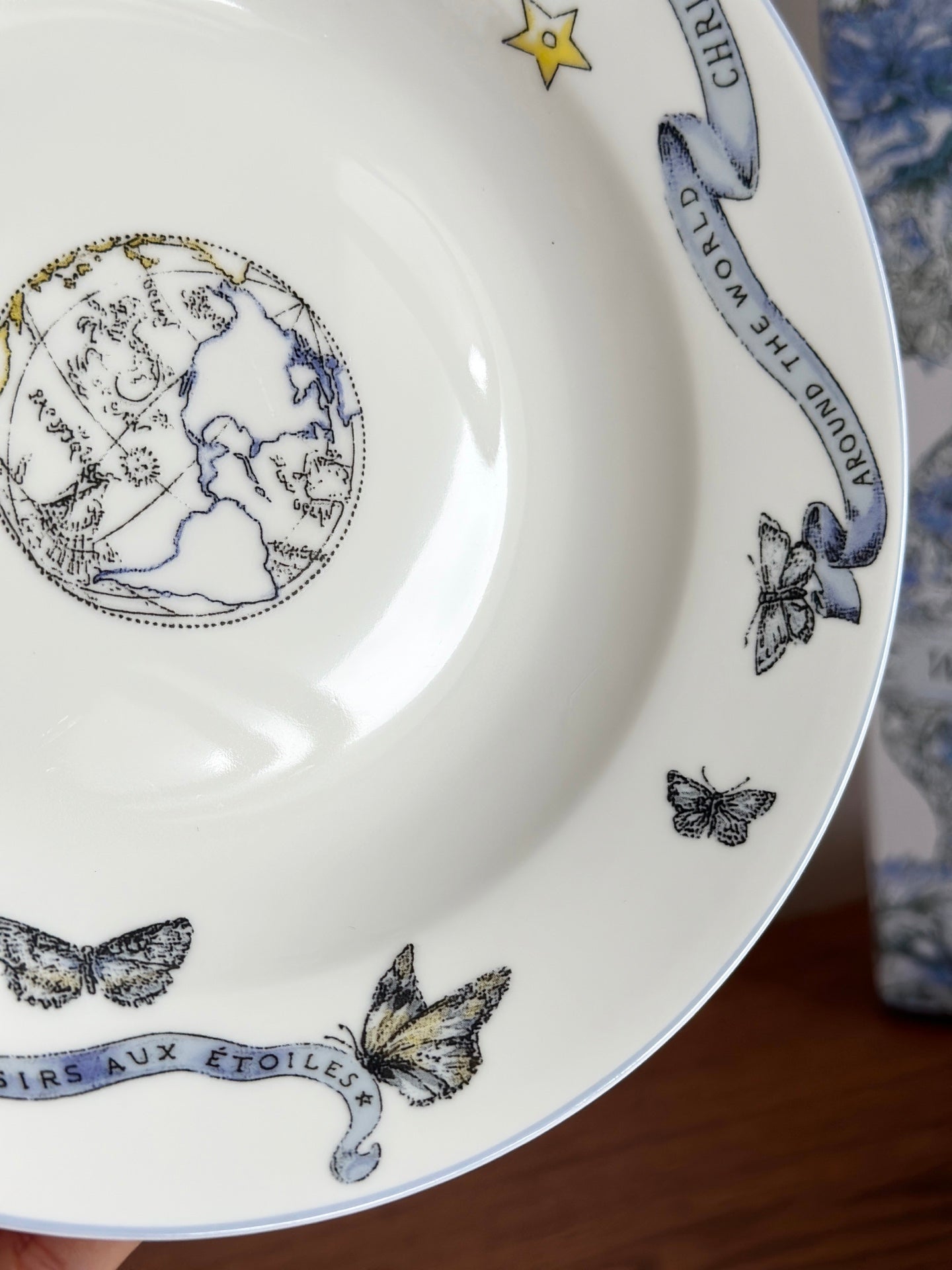 CUSTOM DIOR DINING TABLEWARE SET