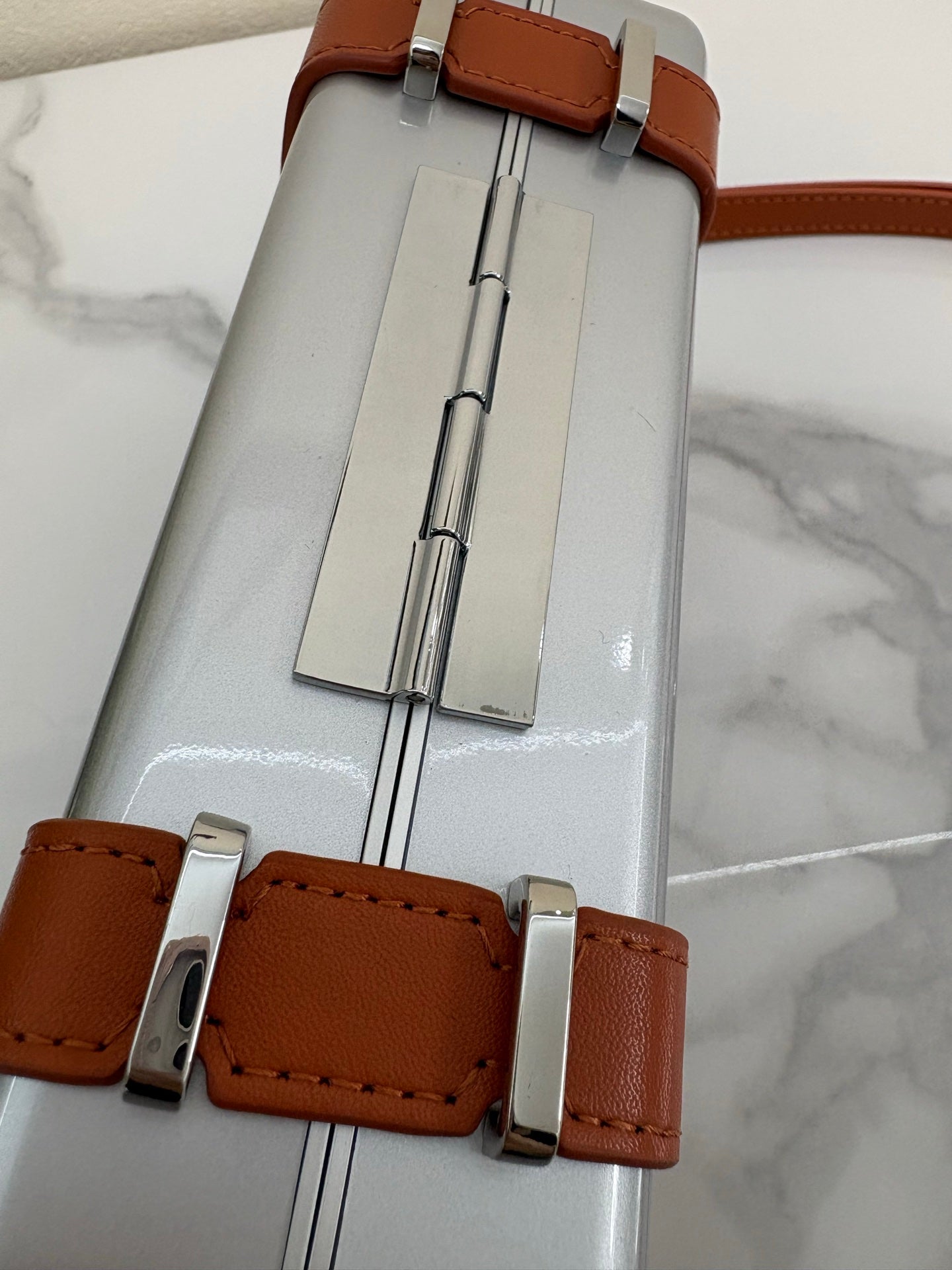 CHRISTIAN CROSS-BODY CLUTCH (BROWN)