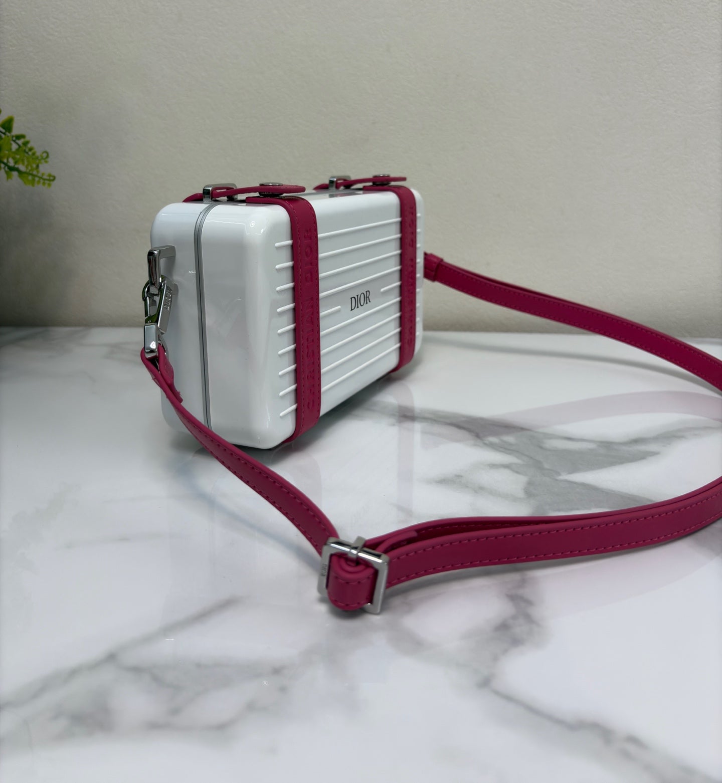 CHRISTIAN CROSS-BODY CLUTCH (PINK)