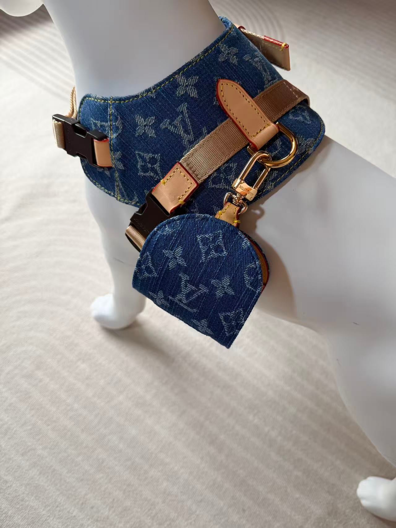 LV DOG HARNESS AND LEASH (BLUE DENIM)