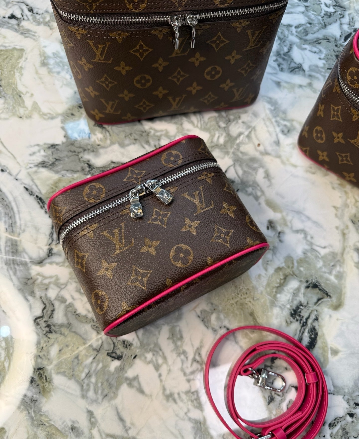 CUSTOM LV MAKE UP VANITY BAG (PINK)