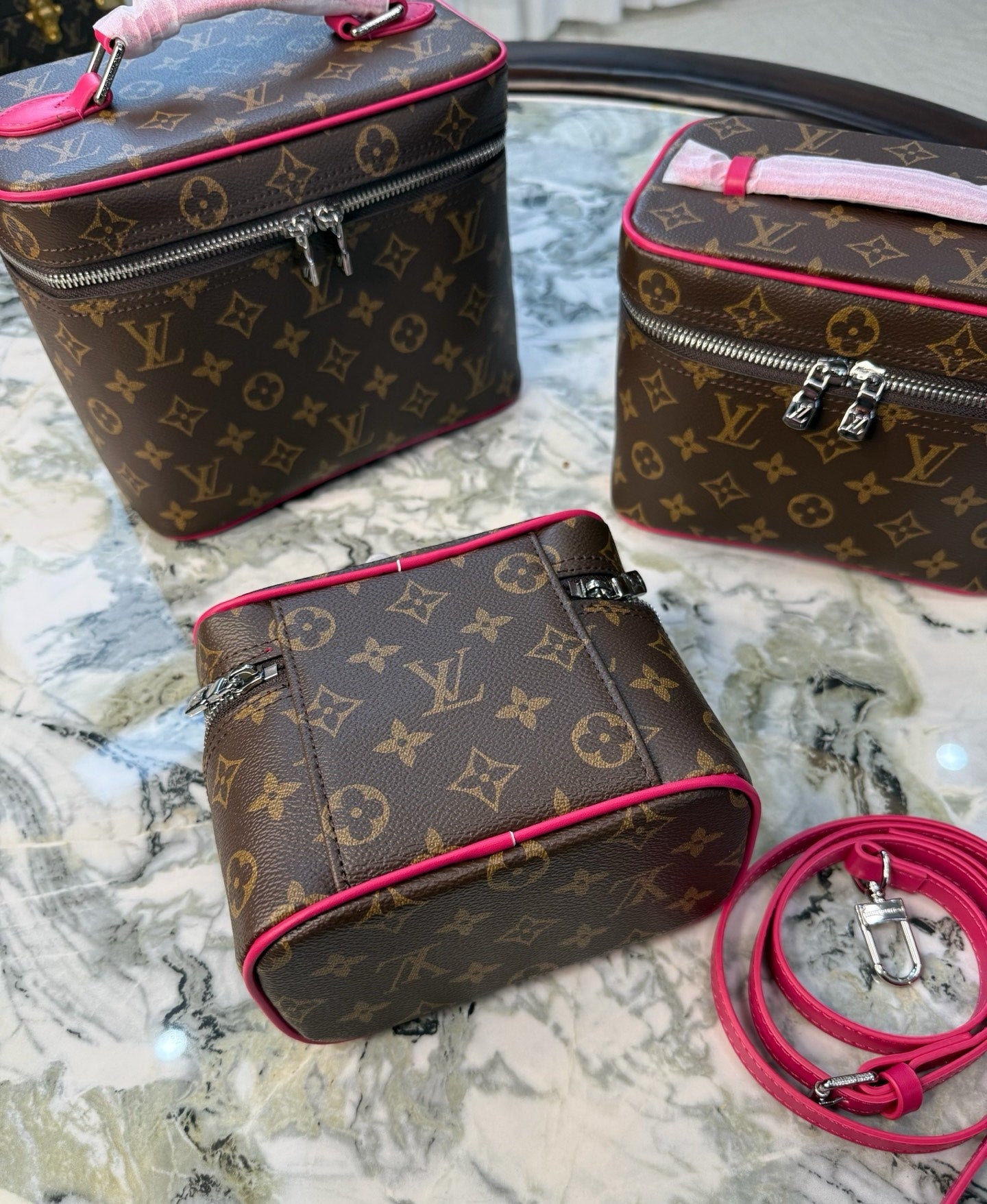 CUSTOM LV MAKE UP VANITY BAG (PINK)