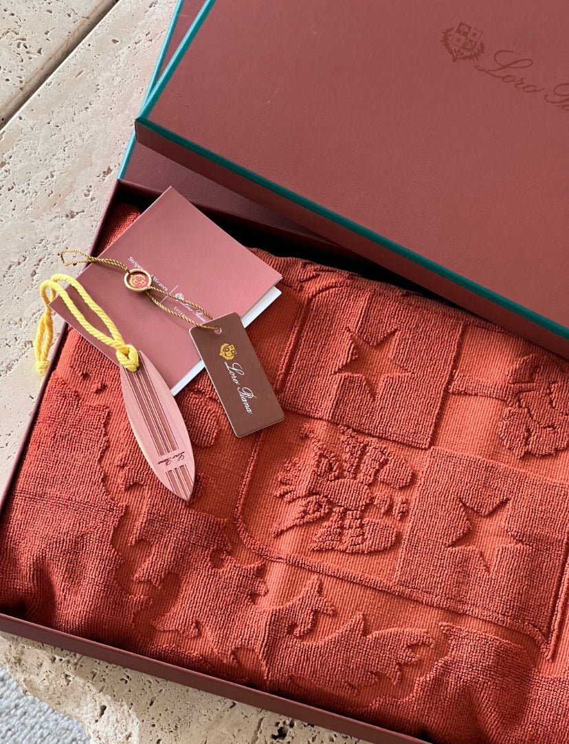 LORO PIANA BATH TOWELS