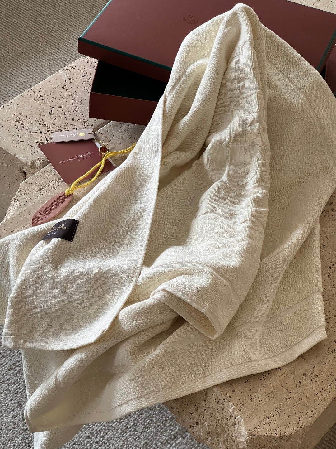 LORO PIANA BATH TOWELS