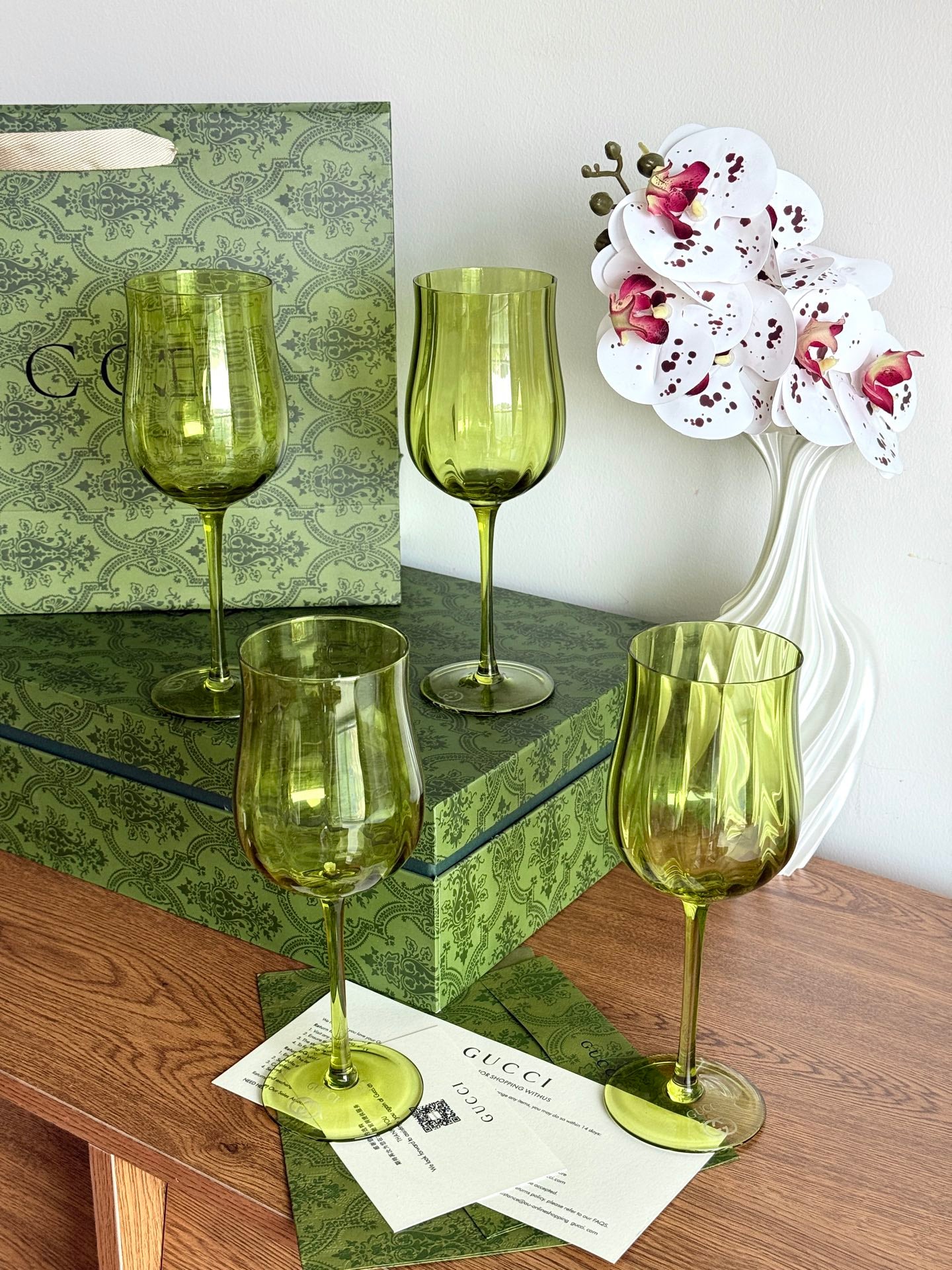 GUCCI WINE GLASS SET