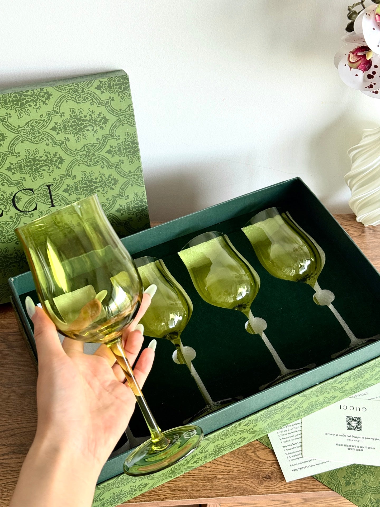 GUCCI WINE GLASS SET