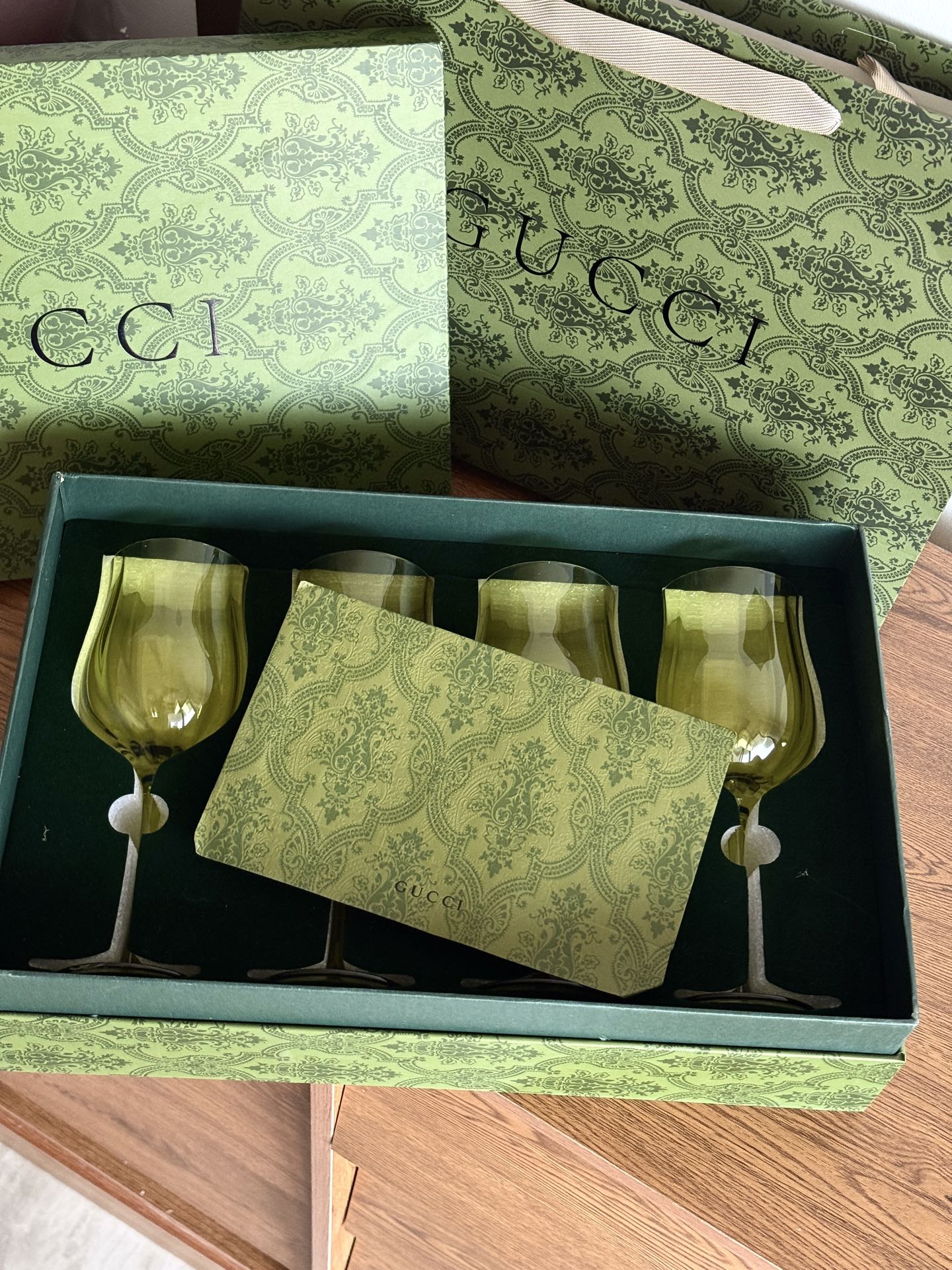 GUCCI WINE GLASS SET
