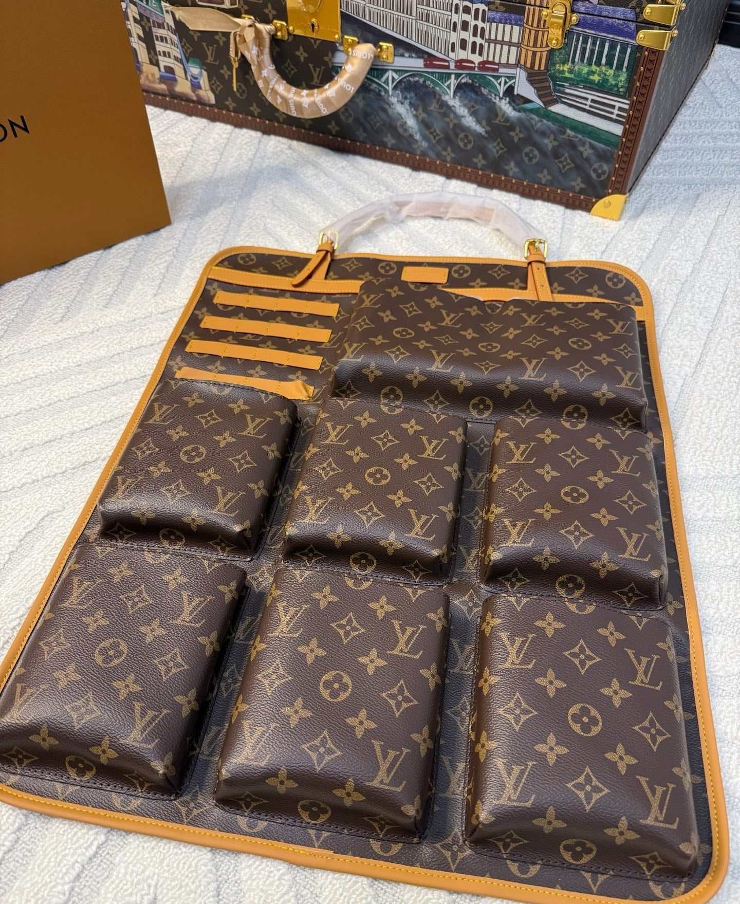 CUSTOM LV CAR UTILITY BAG