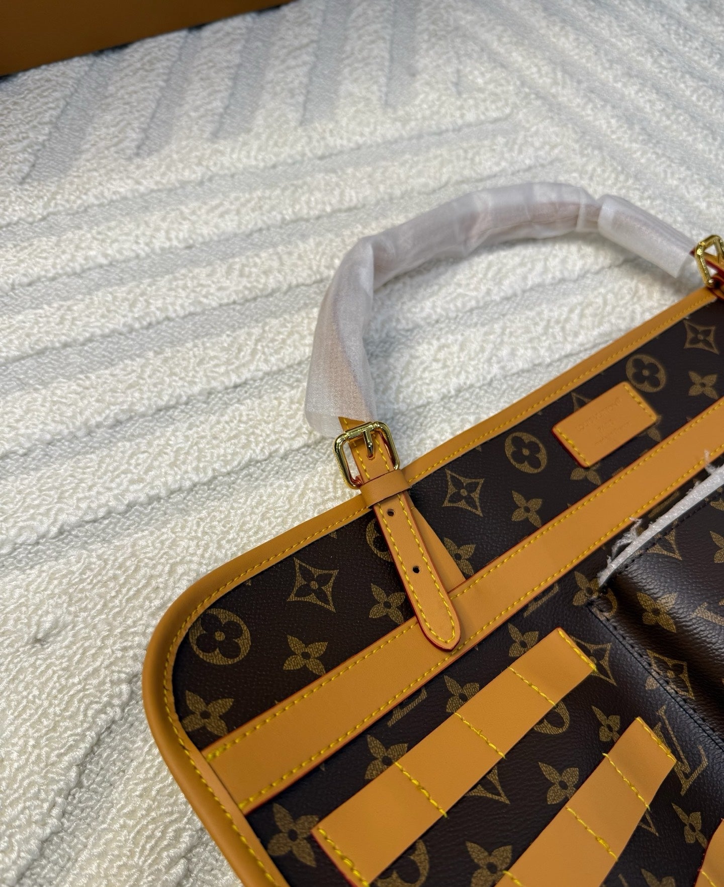 CUSTOM LV CAR UTILITY BAG