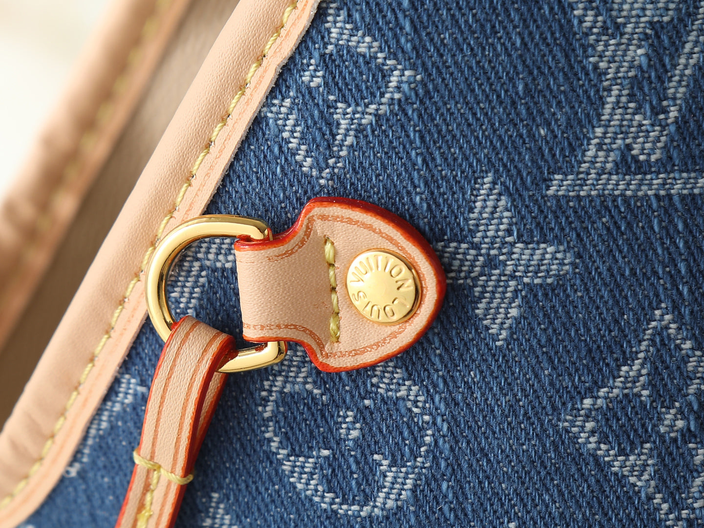 CUSTOM LV NEVERWOOF PET BAG (DENIM)