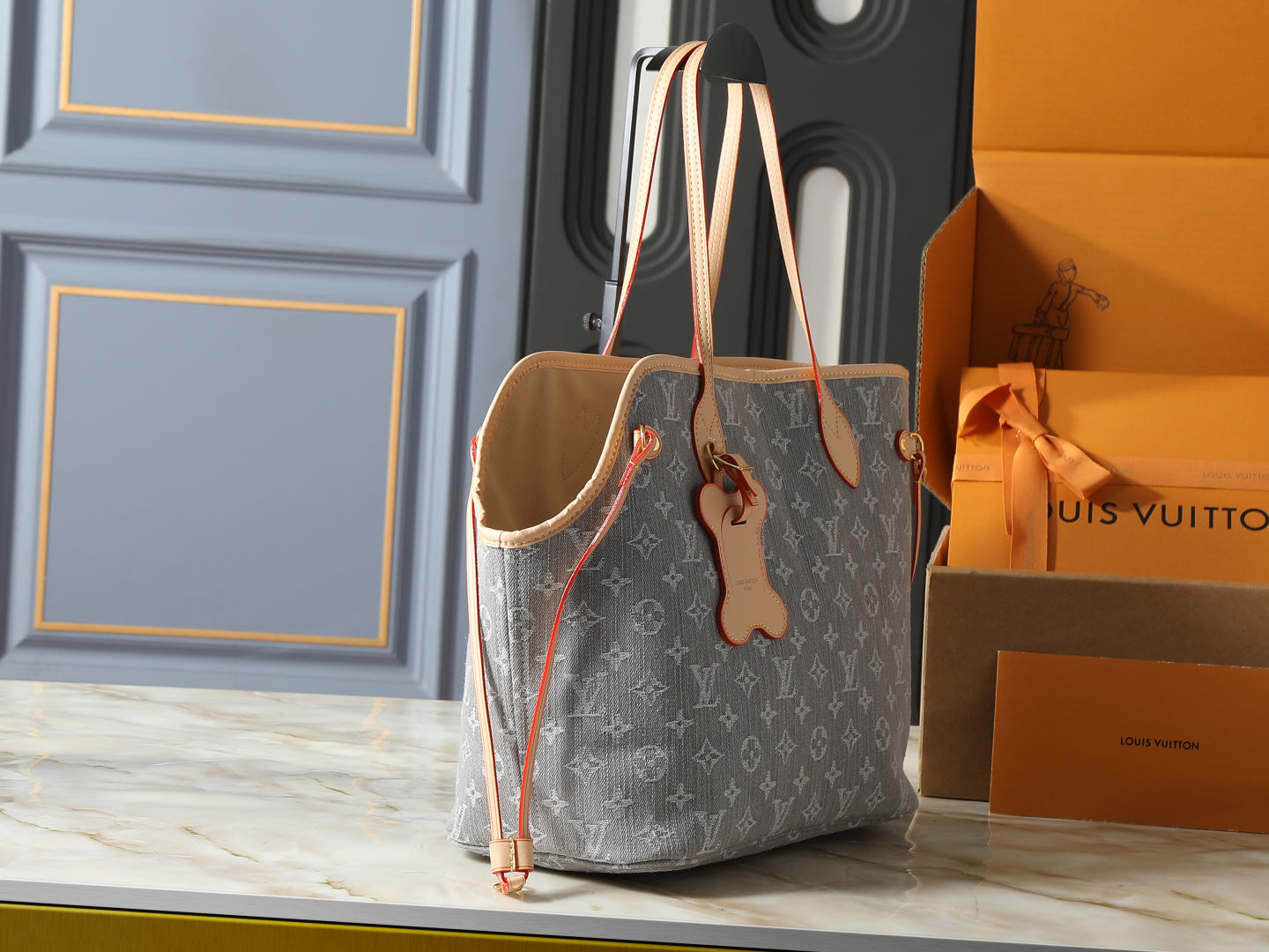 CUSTOM LV NEVERWOOF PET BAG (DENIM)