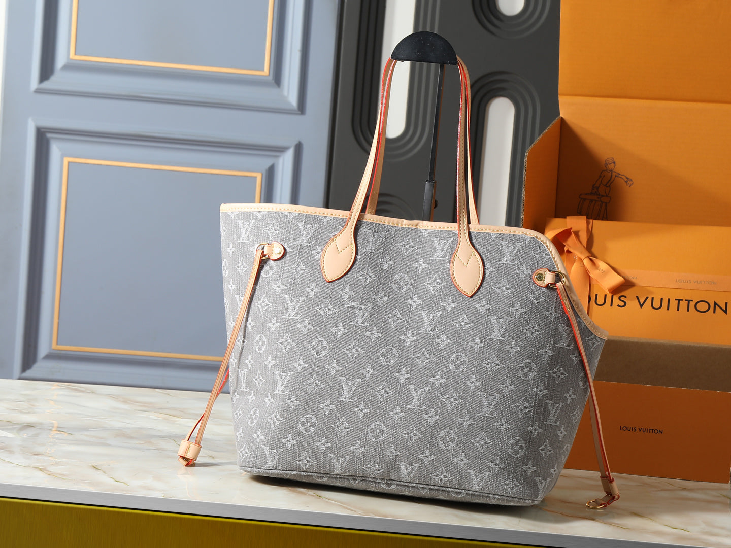 CUSTOM LV NEVERWOOF PET BAG (DENIM)