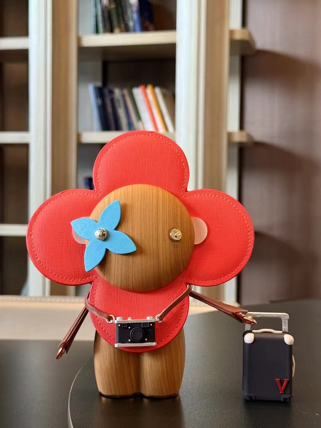 CUSTOM VIVIENNE SCENTED FIGURINE (ORANGE)