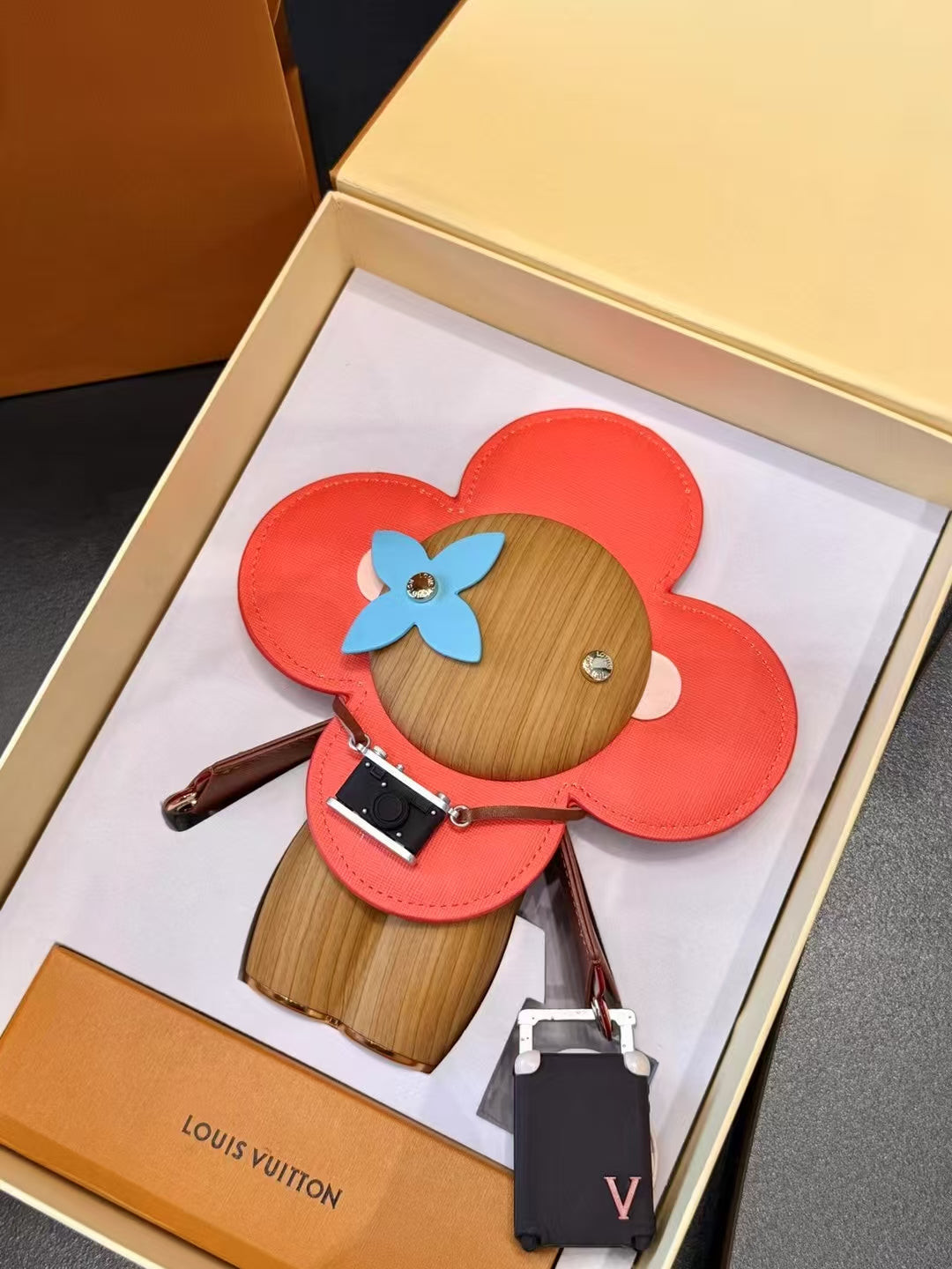 CUSTOM VIVIENNE SCENTED FIGURINE (ORANGE)