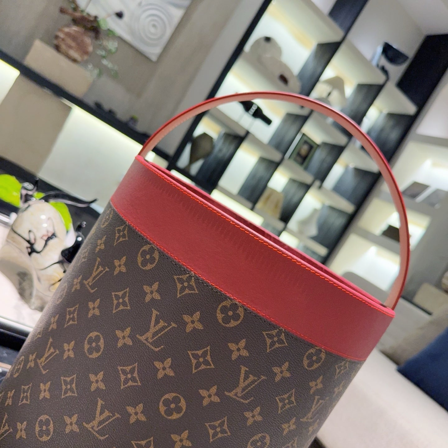 CUSTOM LV STORAGE BIN