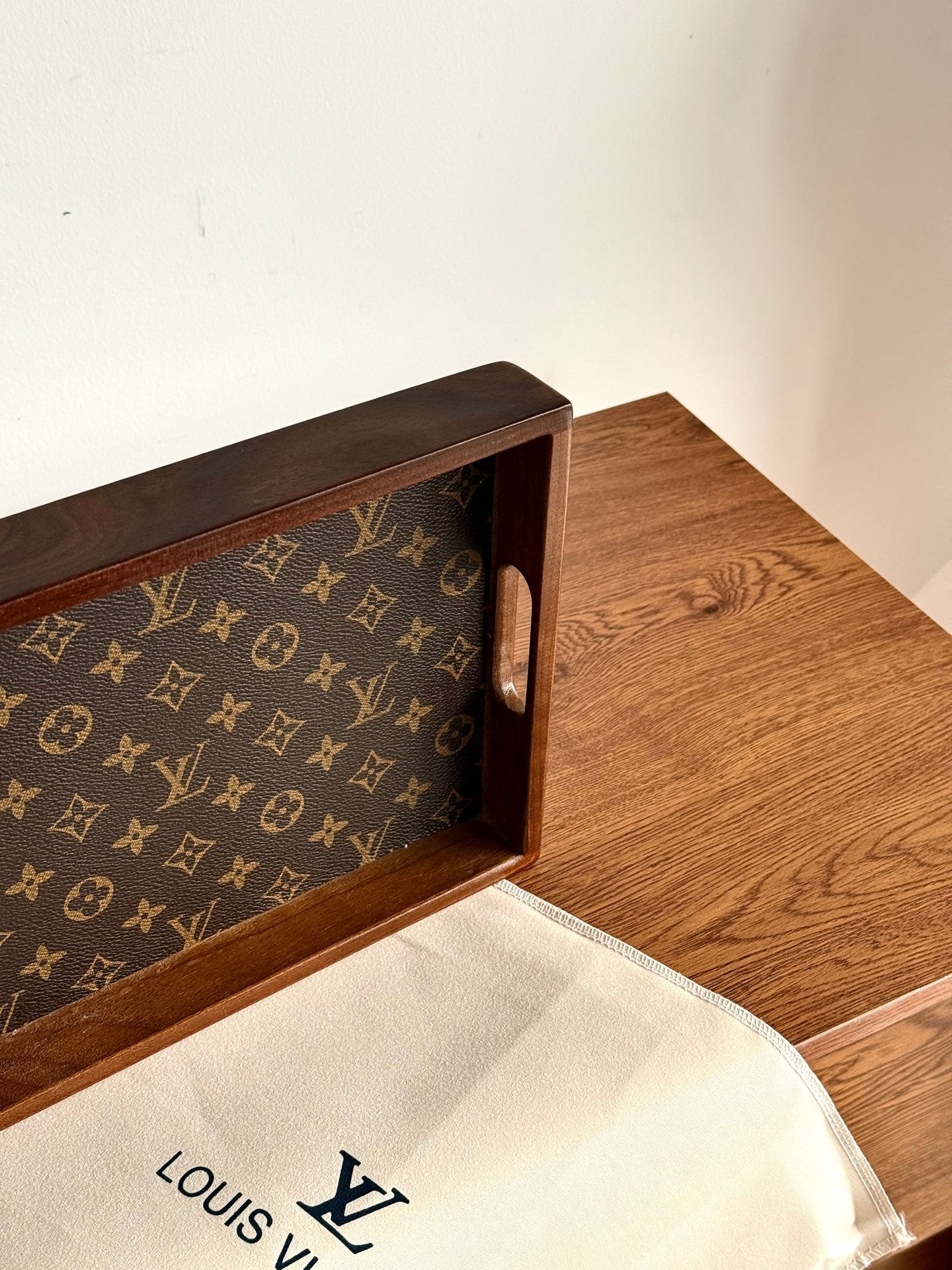 CUSTOM LV SERVING TRAY 2.0