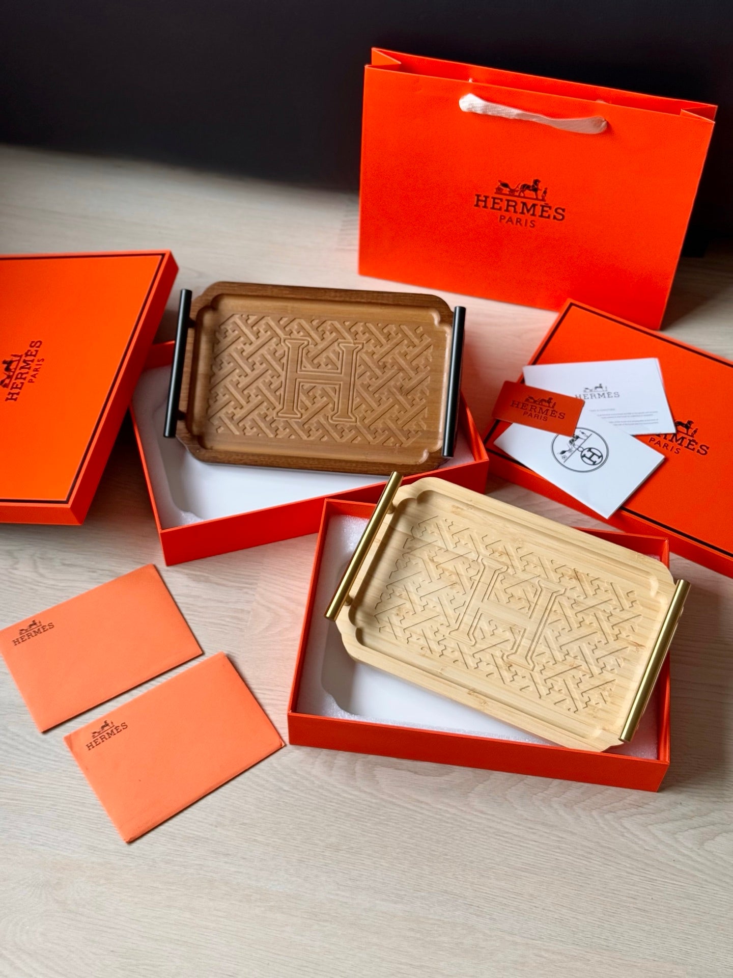 HERMES SERVING TRAY 2.0