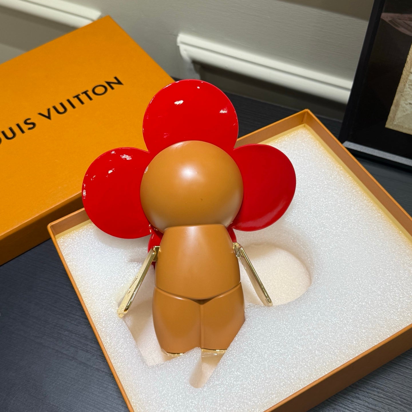 CUSTOM VIVIENNE FIGURINE