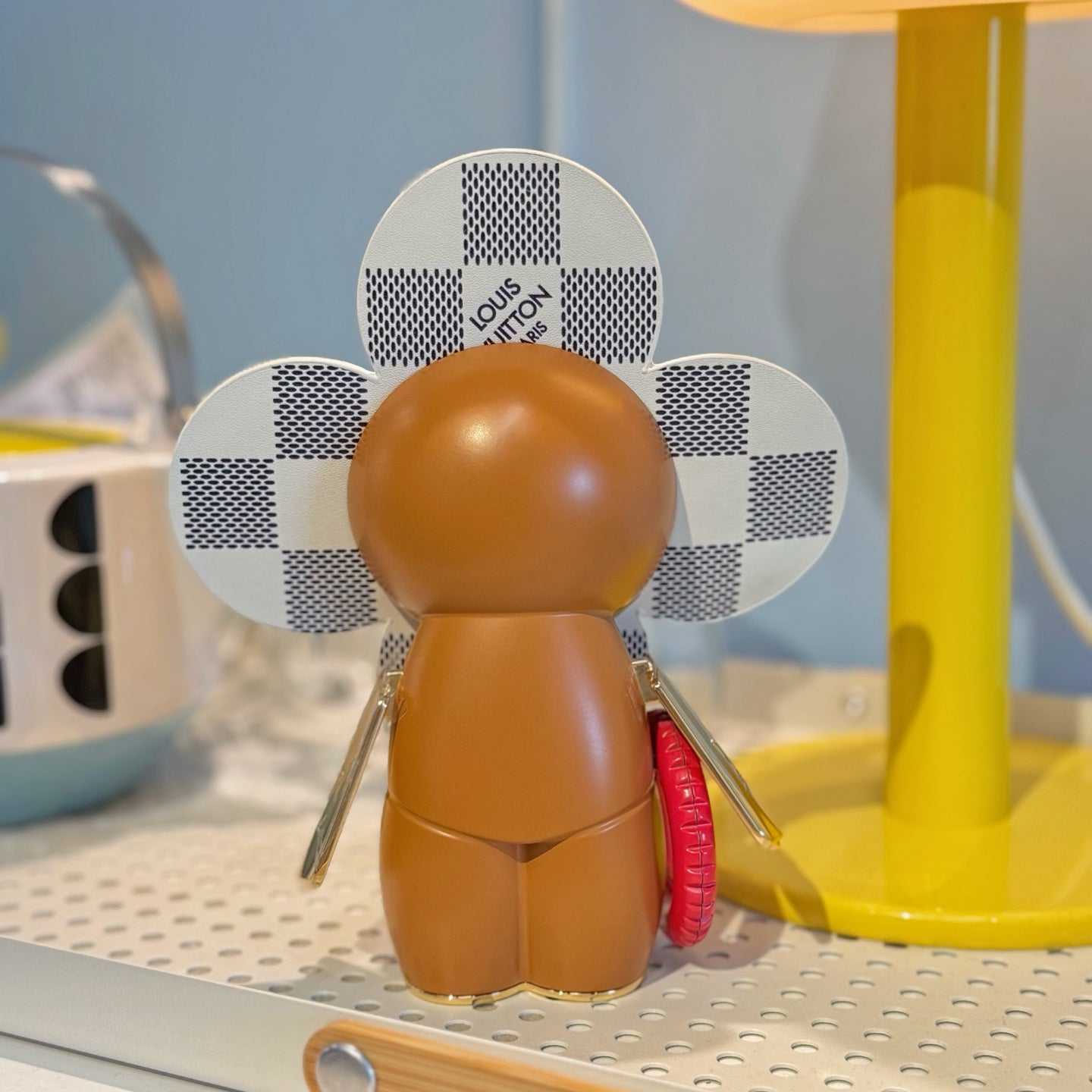CUSTOM VIVIENNE FIGURINE