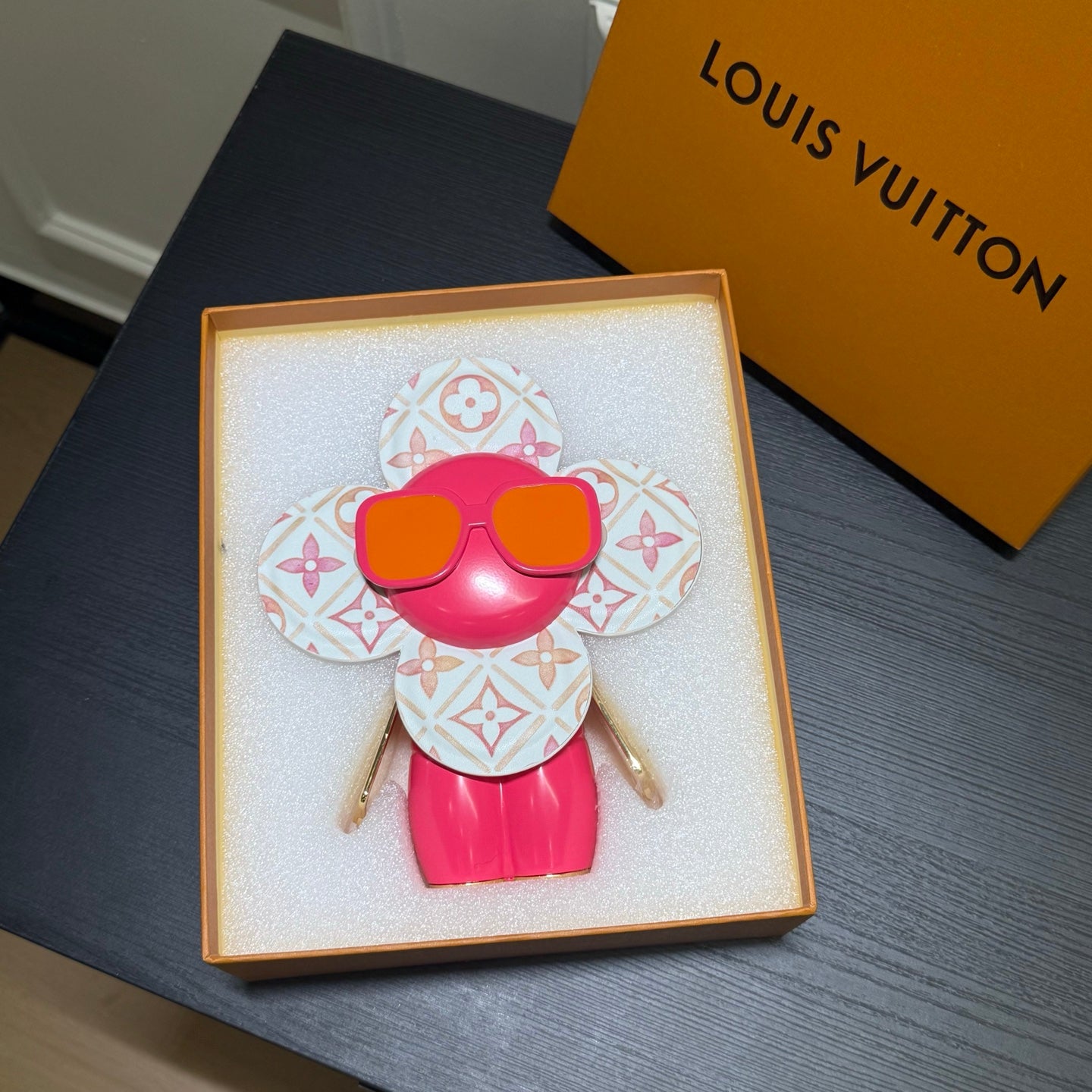 CUSTOM VIVIENNE FIGURINE