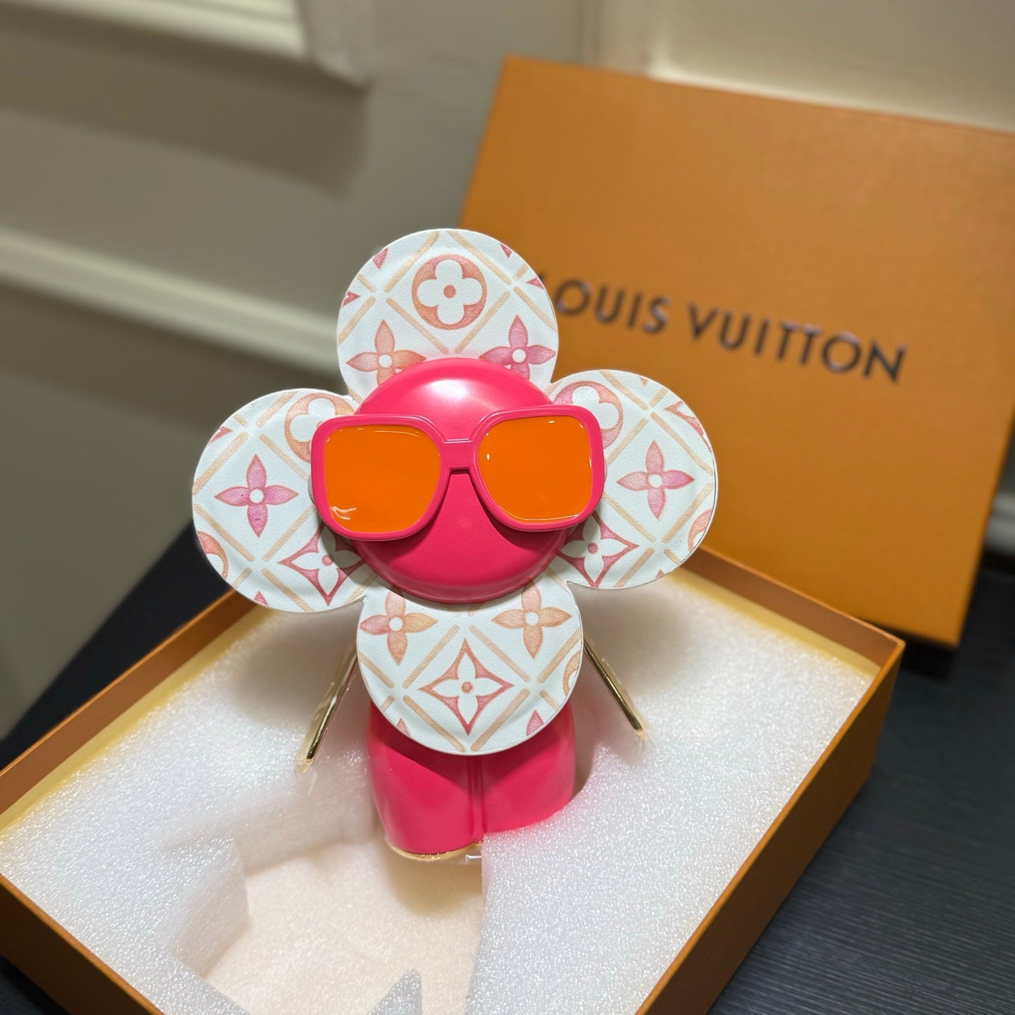 CUSTOM VIVIENNE FIGURINE