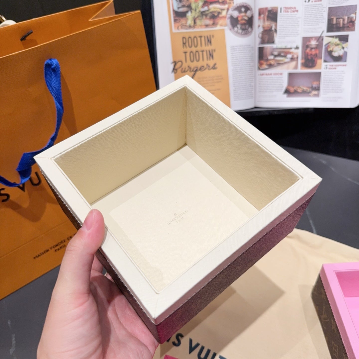 LV STACKABLE ACCESSORIES TRAY 2.0