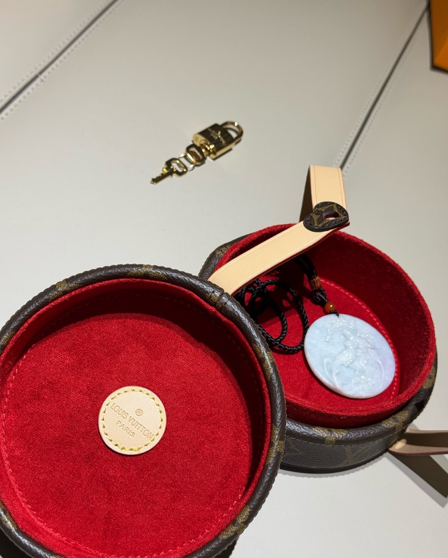 CUSTOM LV ROUND JEWELRY CASE