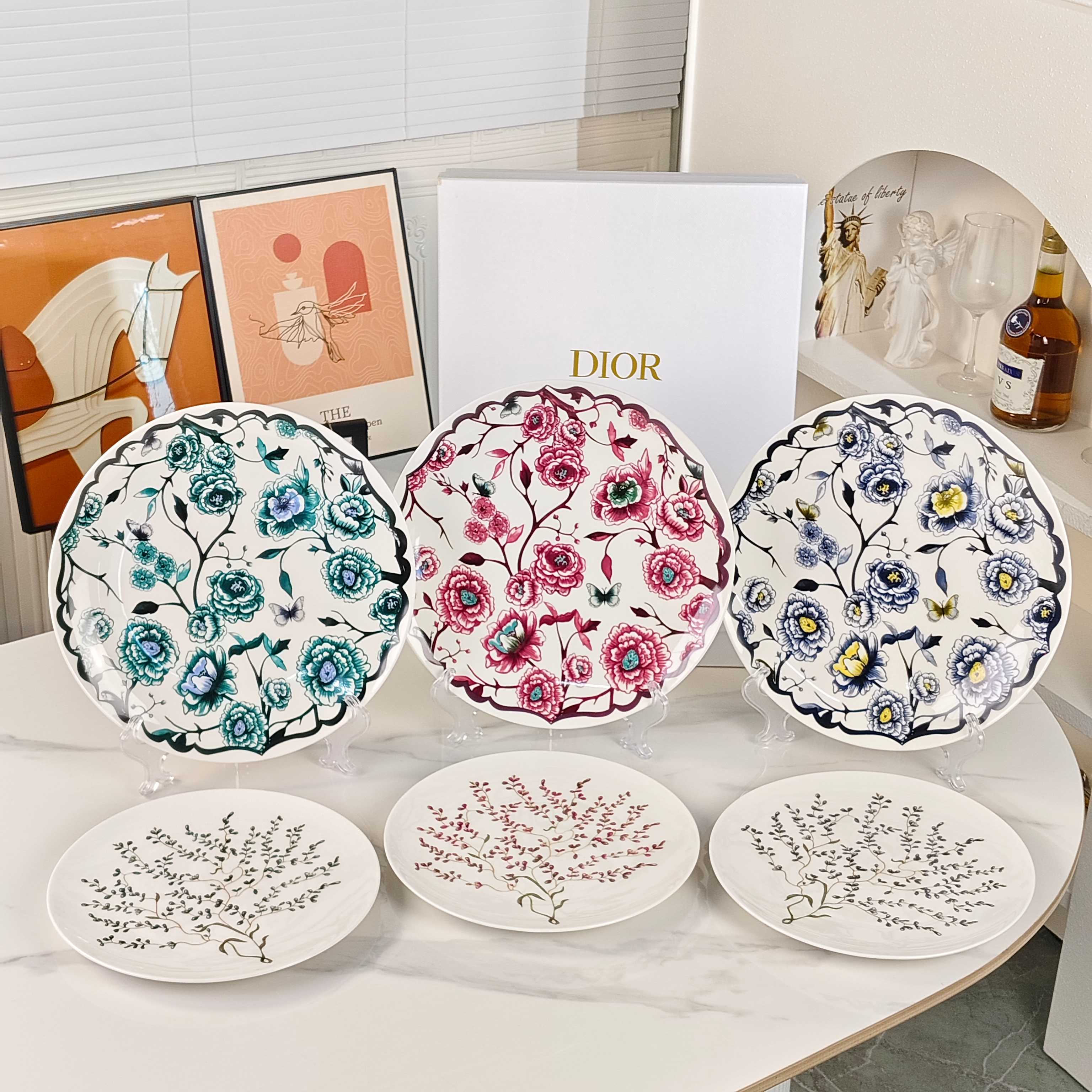 CHRISTIAN PLATES SET 2.0