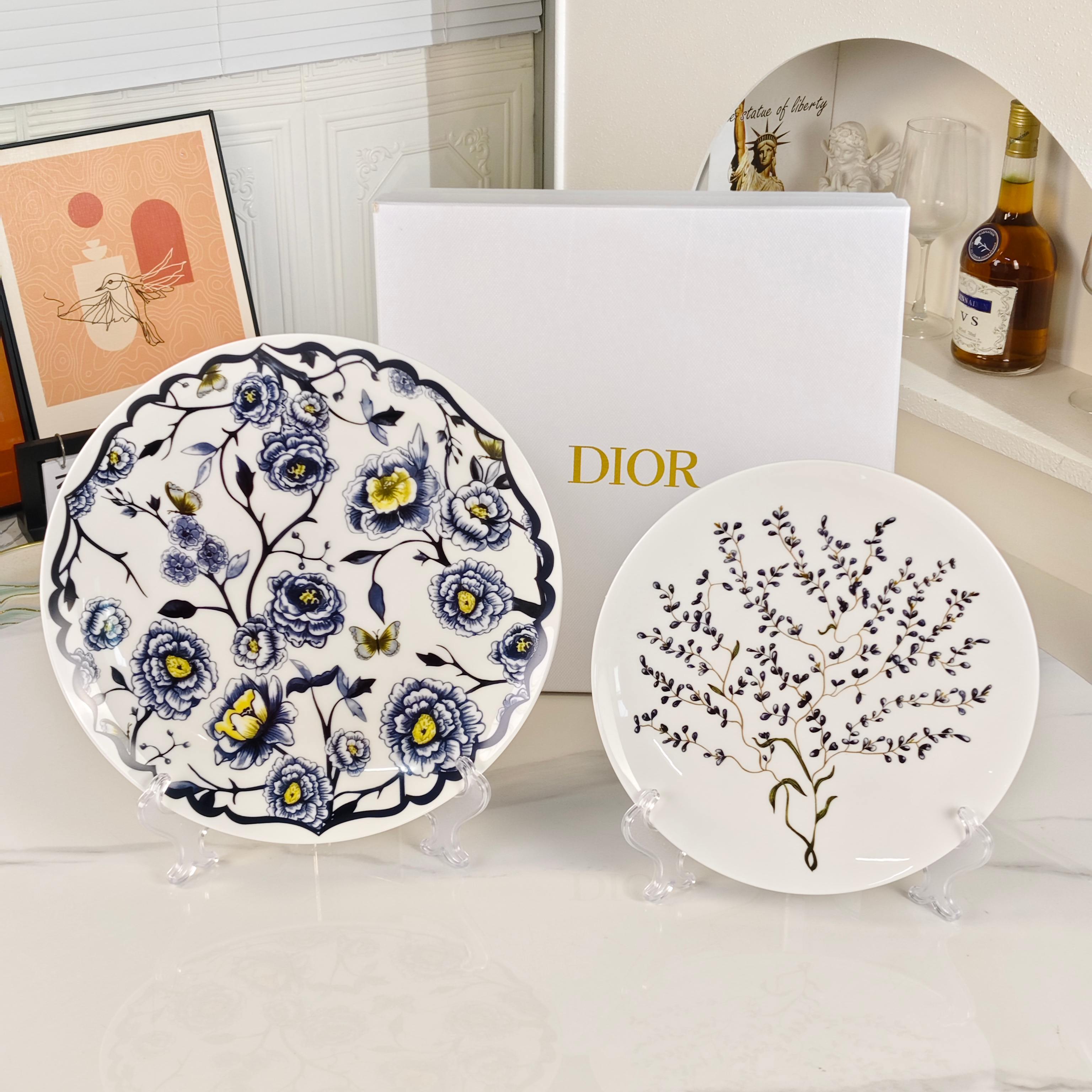 CHRISTIAN PLATES SET 2.0