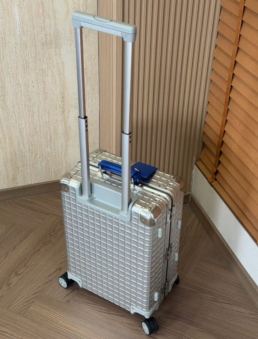 RIMOWA CLASSIC ALUMINIUM GRID 35L SUITCASE