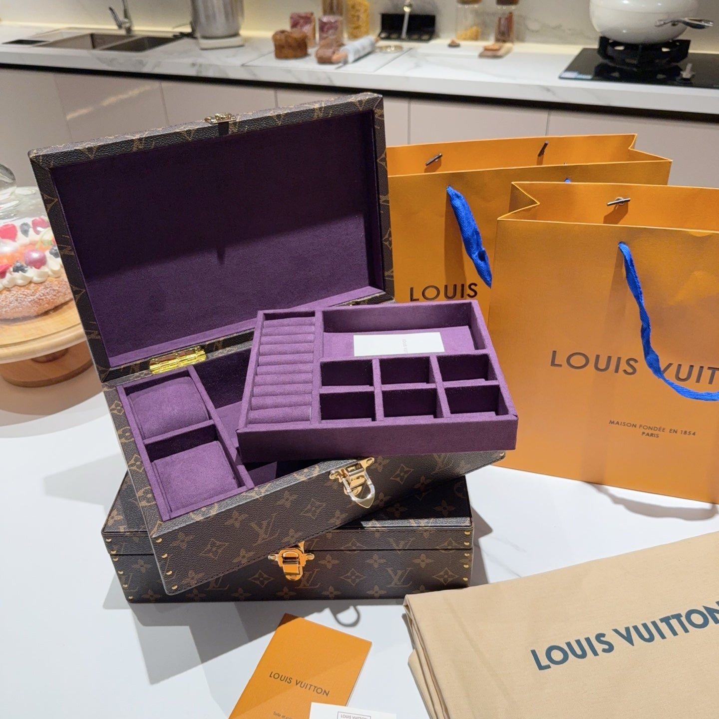CUSTOM LV ACCESSORIES BOX (PURPLE)