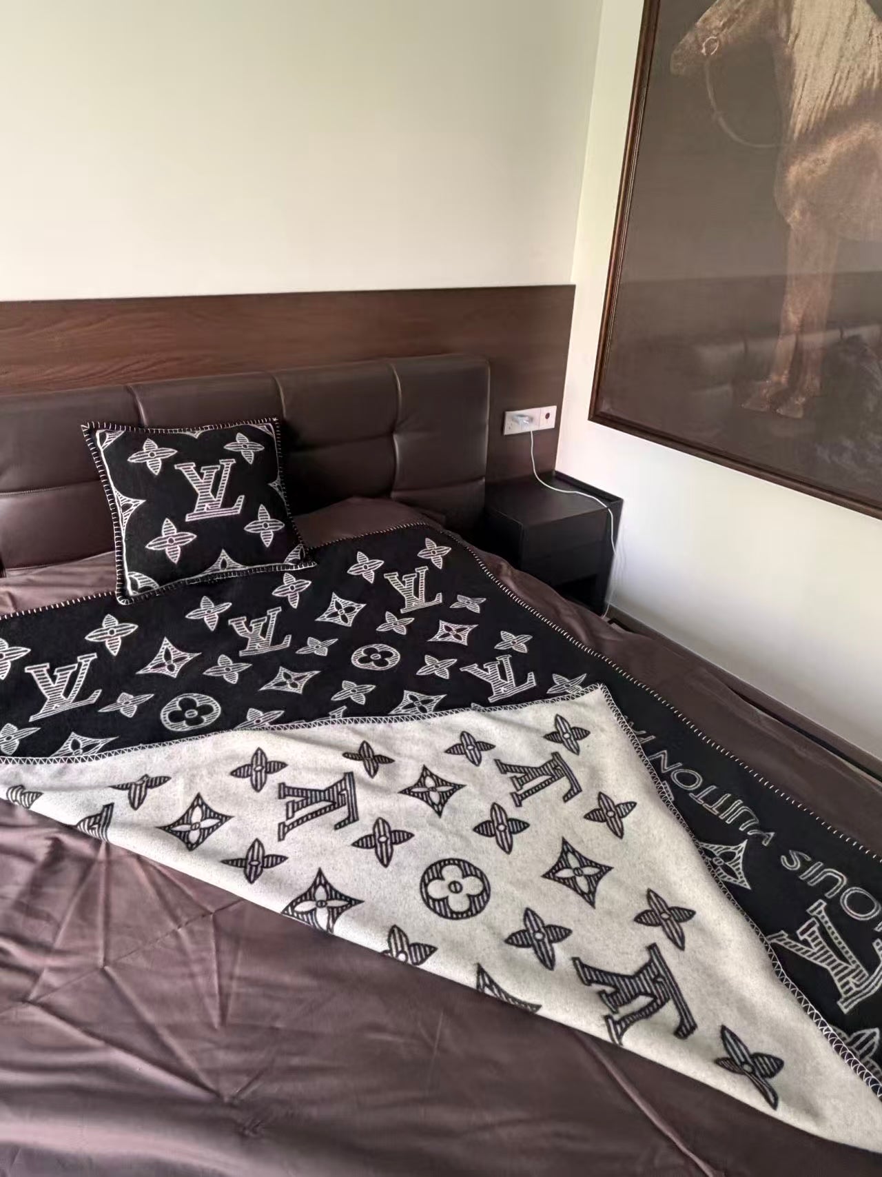 CUSTOM LV MONOGRAM SHADOW THROW BLANKET (GREY)